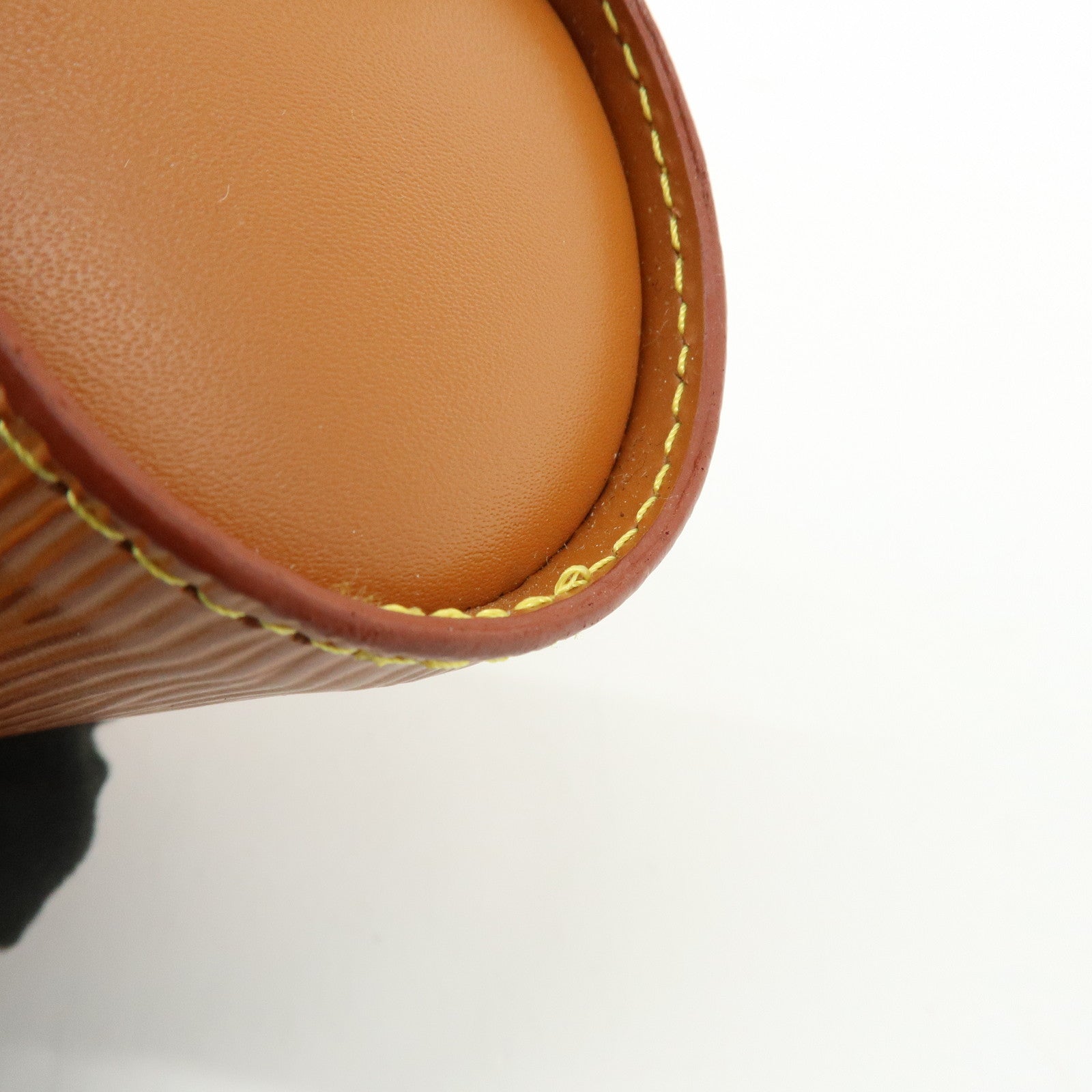 Louis Vuitton Epi Soufflot Hand Bag Shoulder Bag Zipang Gold M52228