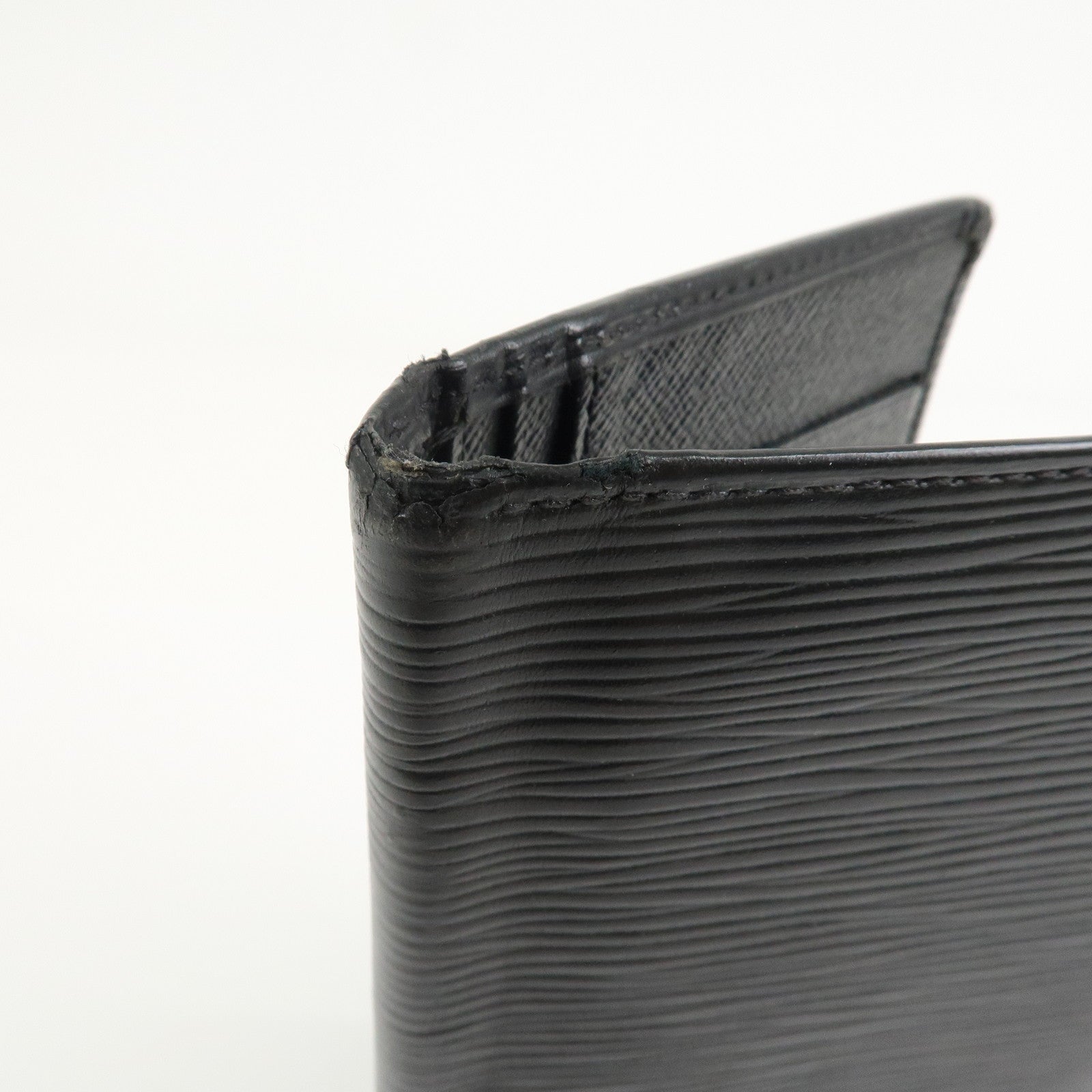 Louis Vuitton Epi Leather Portefeuille Brazza Wallet Noir M66542