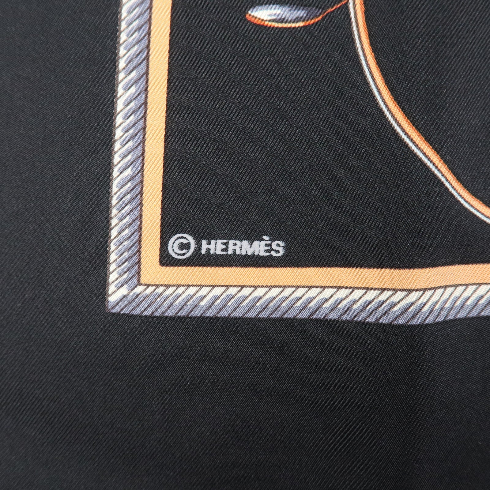 HERMES Carre 90 Silk 100% Scarf CAVALIERS FEULS Knight Print Navy Used