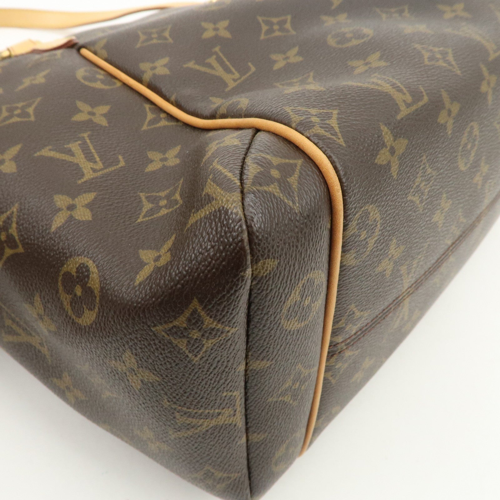 Louis Vuitton Monogram Totally MM Tote Bag Shoulder Bag M56689