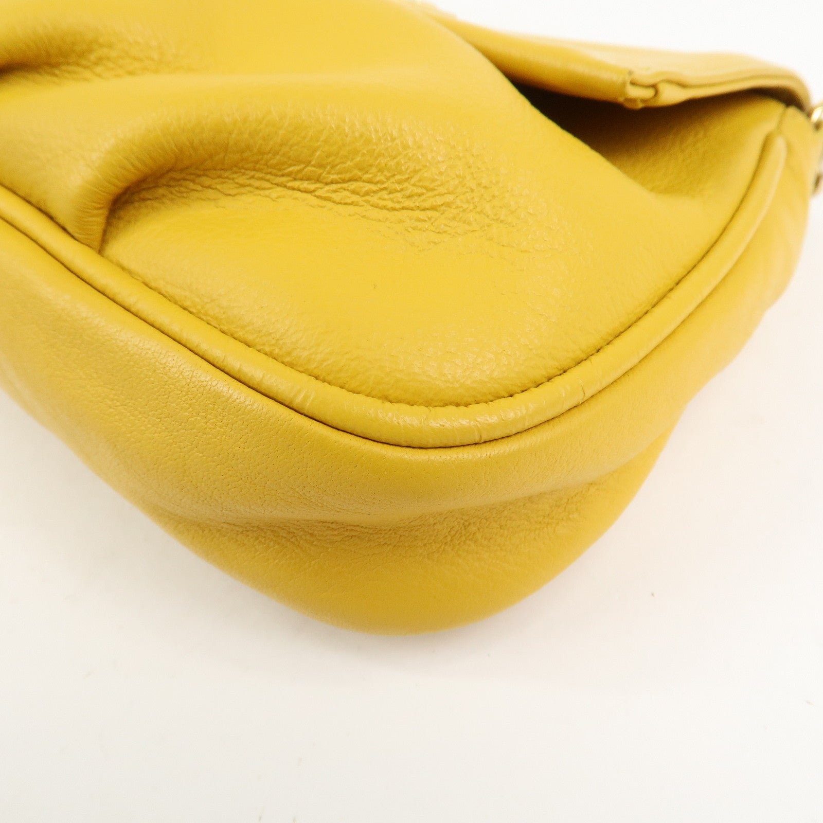 FENDI Leather Chain Shoulder Bag Purse Crossbody Bag Yellow 8M0276