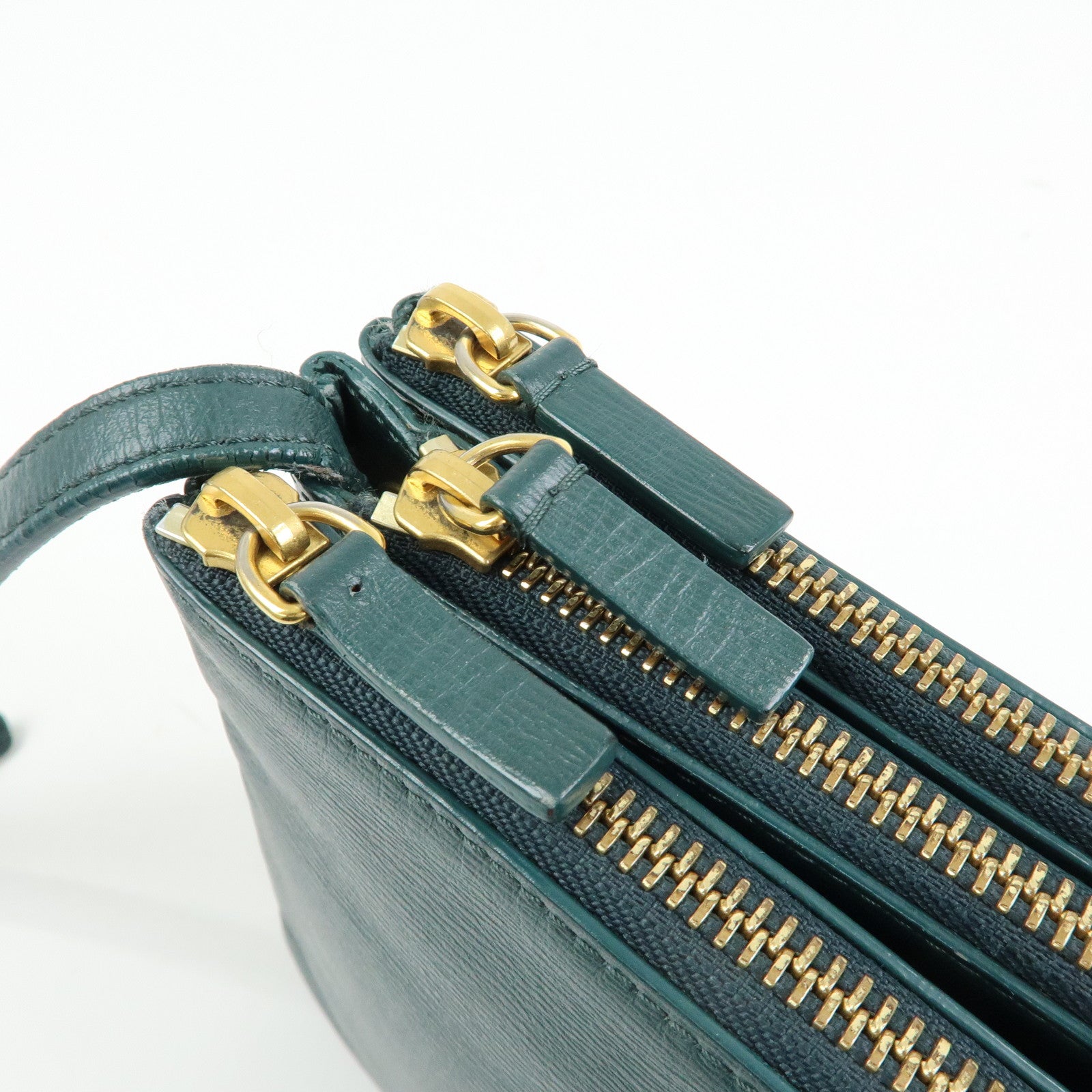 CELINE Trio Leather Shoulder Bag Three Detachable Pouch Dark Green