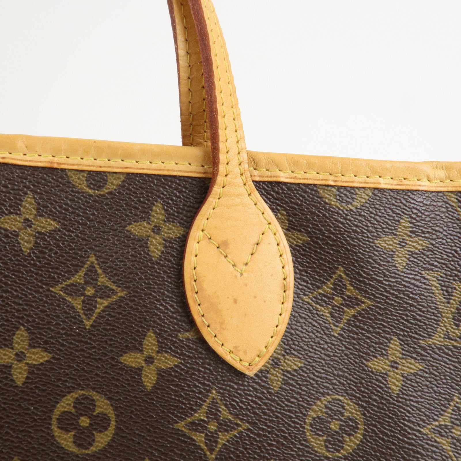Louis Vuitton Monogram Neverfull GM Tote Bag Brown M40157