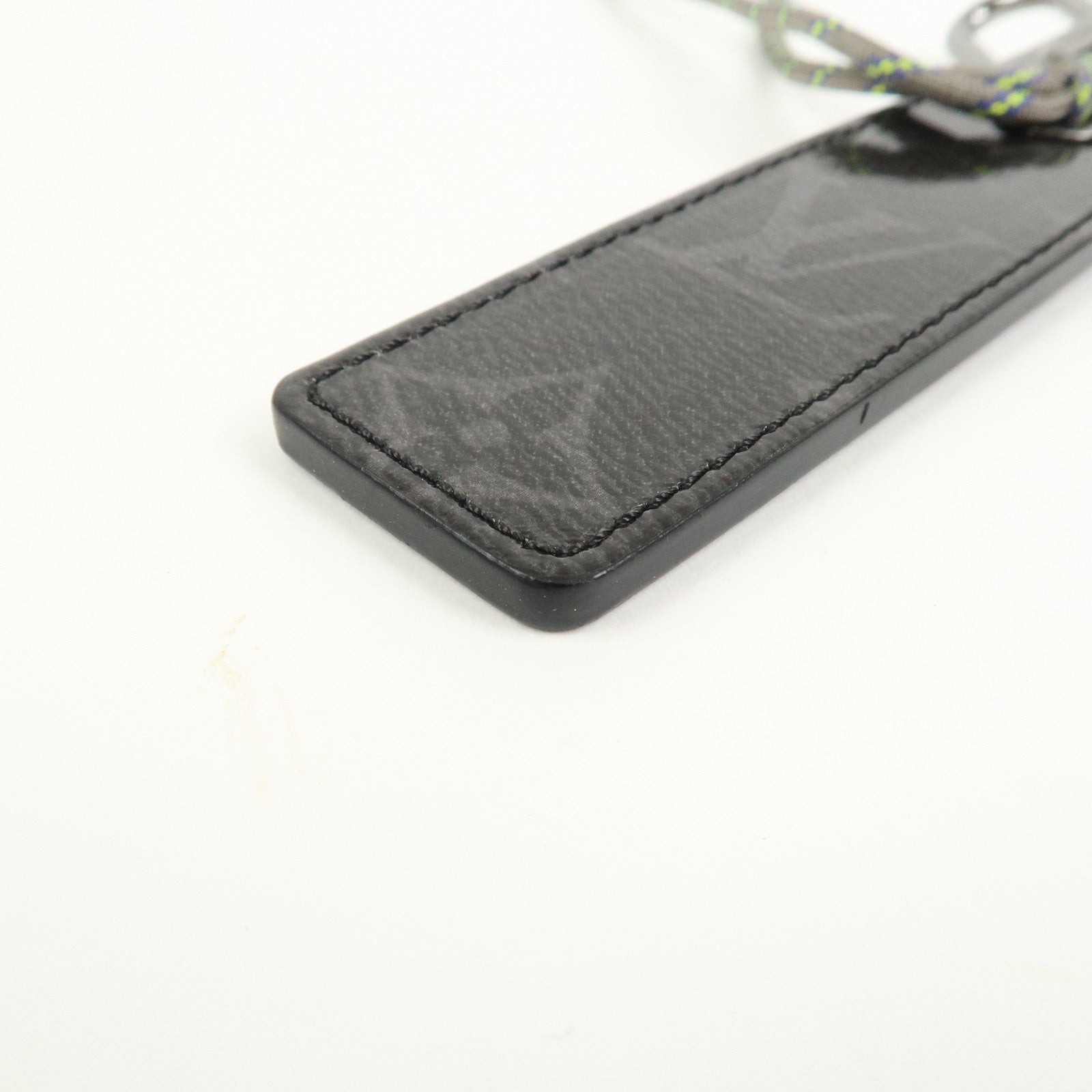 Louis Vuitton Monogram Porte Cles Fluo Tag Leather Key Charm MP0929