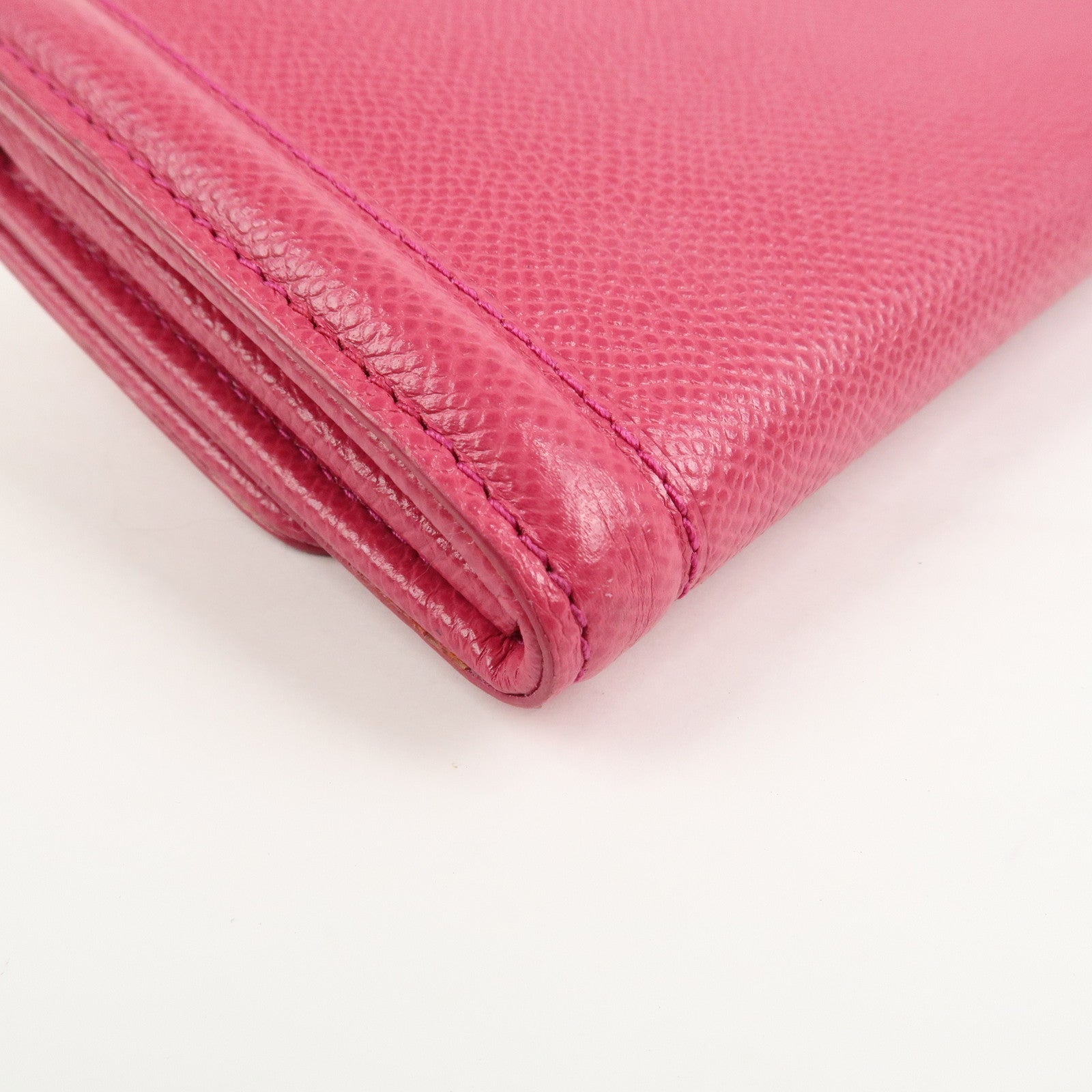 Ferragamo Vara Ribbon Logo Leather Long Wallet Pink