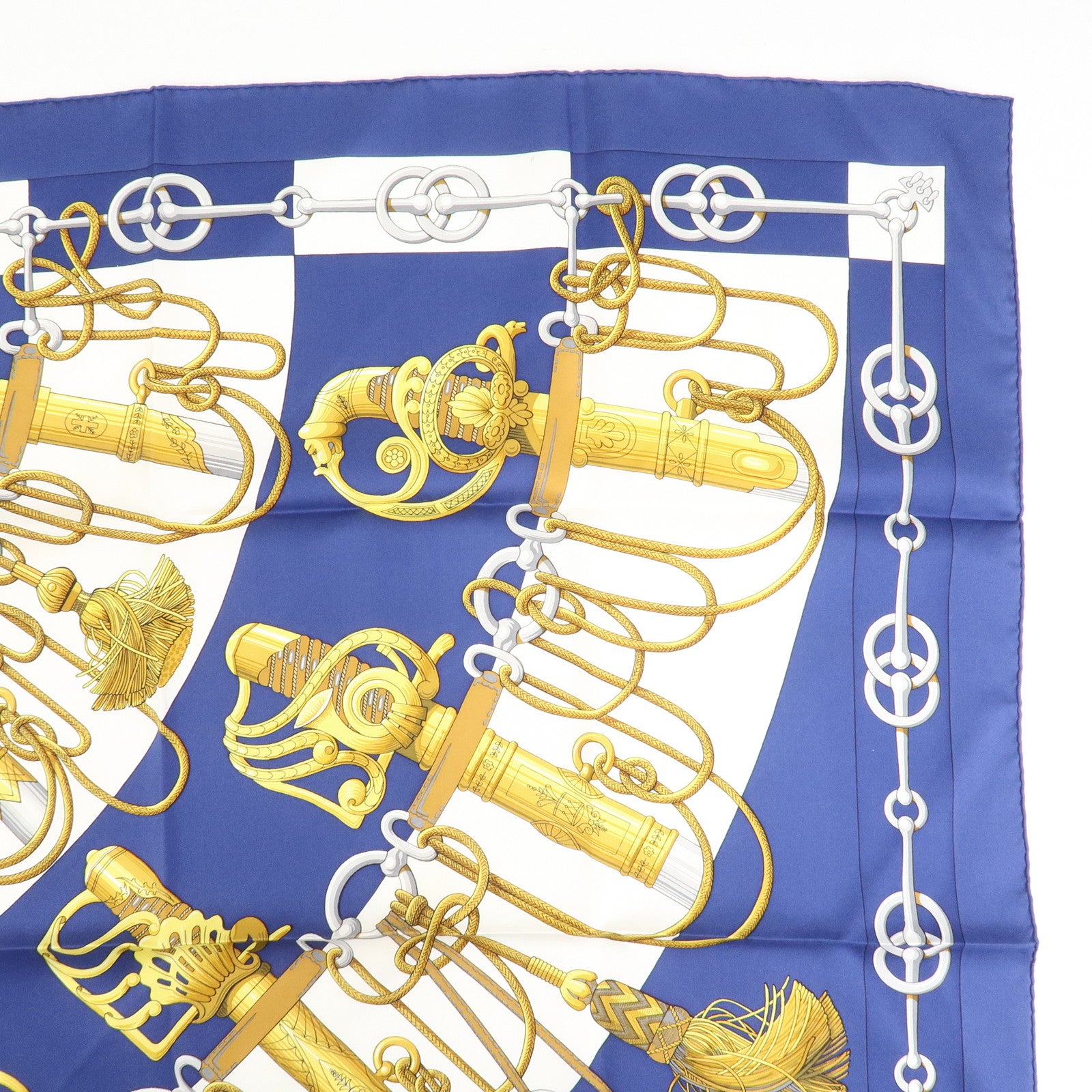 HERMES Carre 90 Silk 100% Scarf Cliquetis Gold Navy White Used