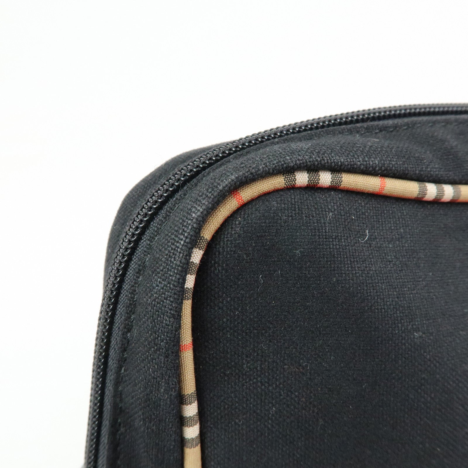 BURBERRY Canvas Nova Plaid Pouch Cosmetic Bag Makeup Bag Black