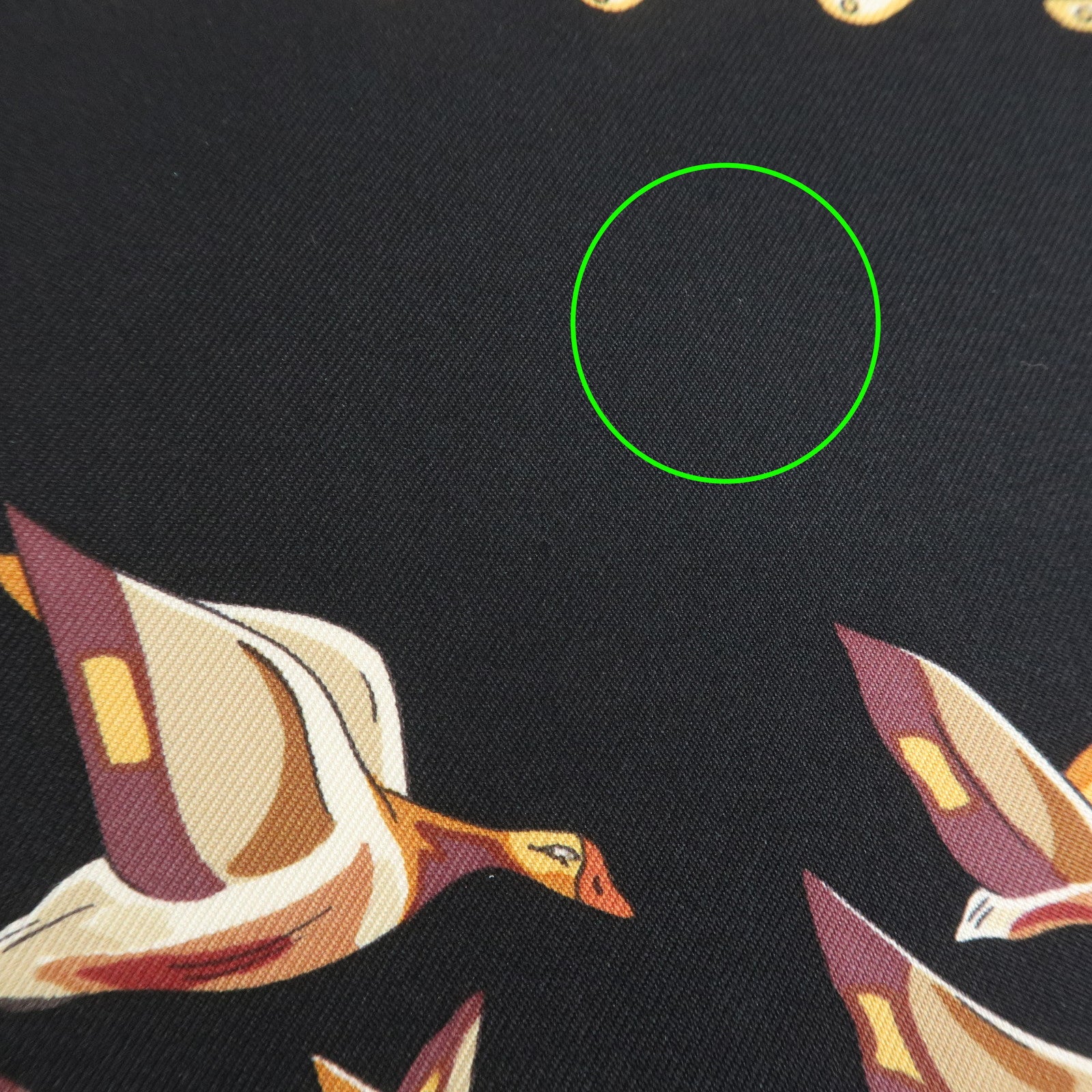 HERMES  Carre 90 Silk 100% Scarf LIBRES COMME L'AIR Bird Print