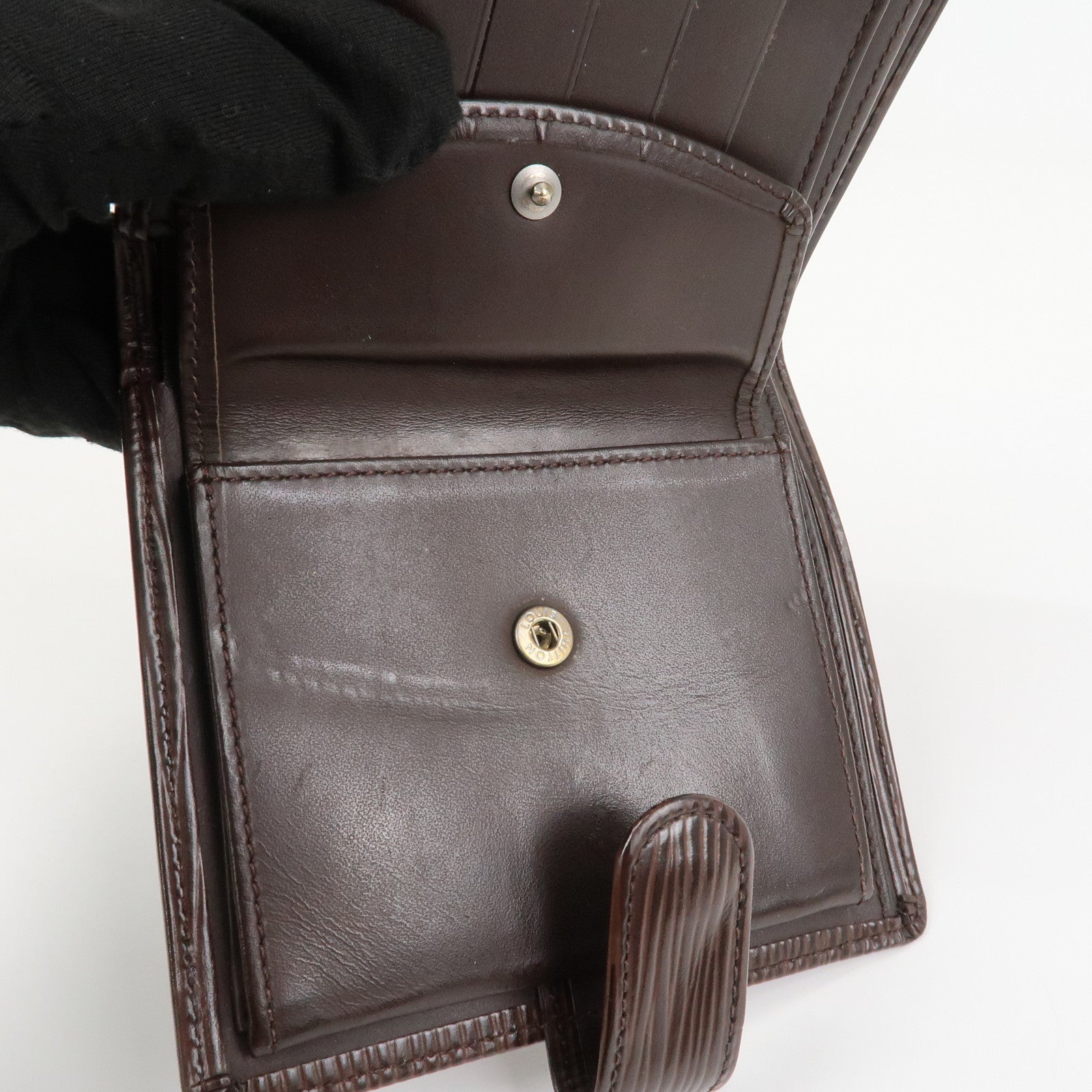 Louis Vuitton Epi Porte Billets Compact Wallet Mocha M6355D