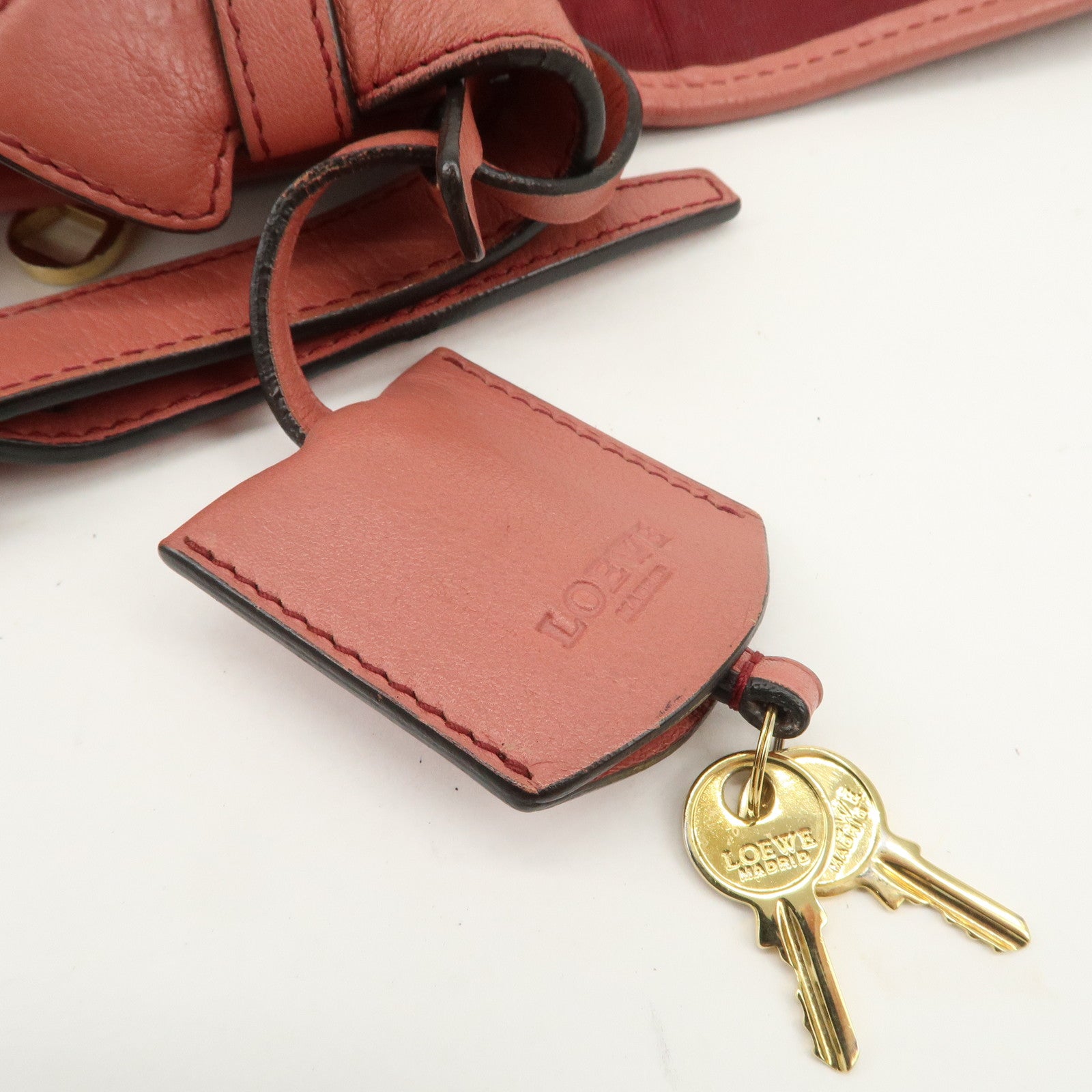 LOEWE Heritage Leather Shoulder Bag Crossbody Bag Pink