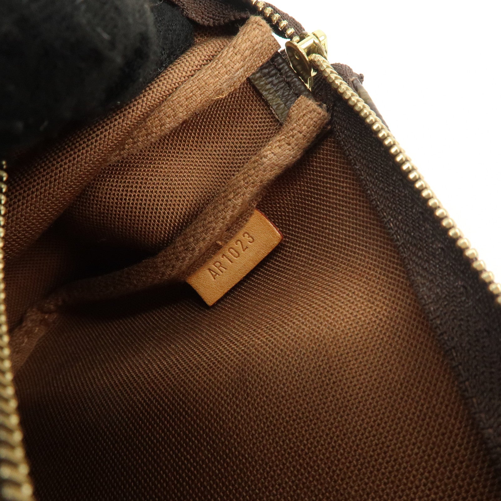 Louis Vuitton Monogram Pochette Accessoires Hand Bag Pouch M51980 Used