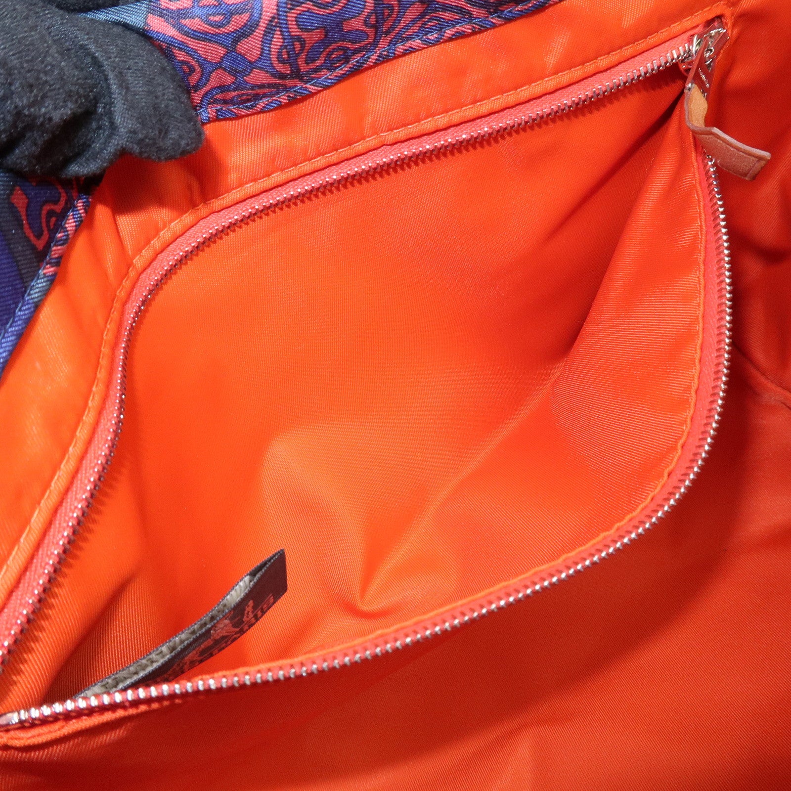 HERMES Fourbi 25 Silk Leather Drawstring Hand Bag Pouch Orange Navy