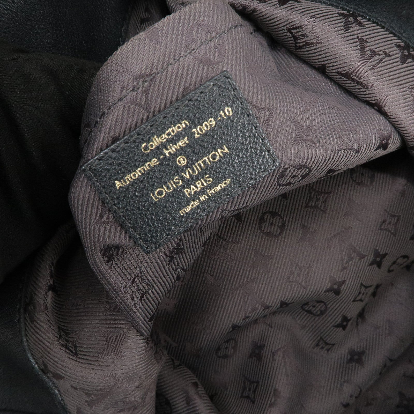 Louis Vuitton Dubourge Neo Alma Chain Tote Bag Black M40284