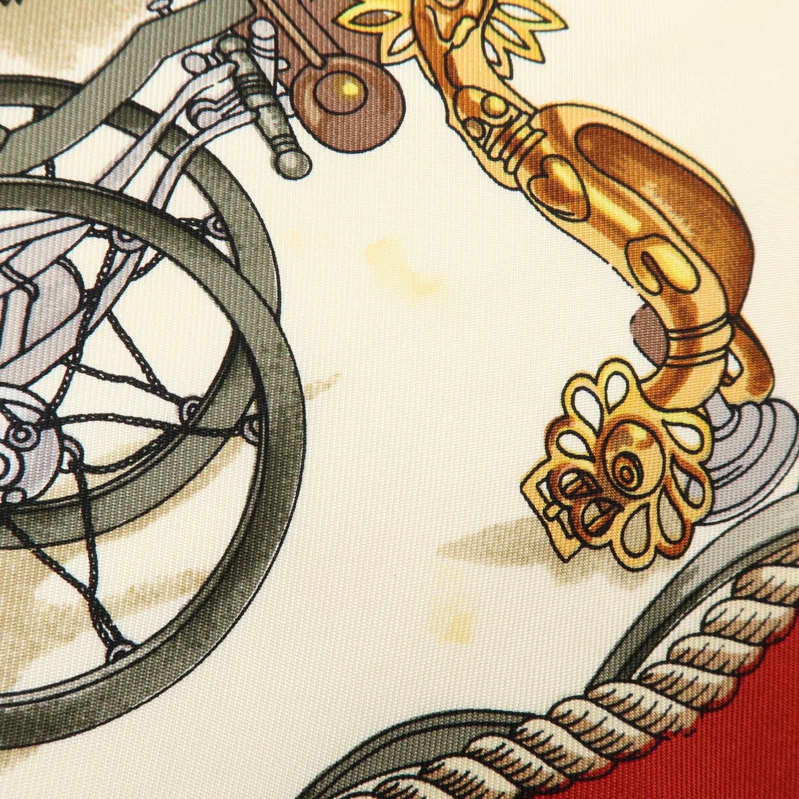 HERMES Carre 90 Silk 100% Scarf MUSEE Museum Print Red Beige