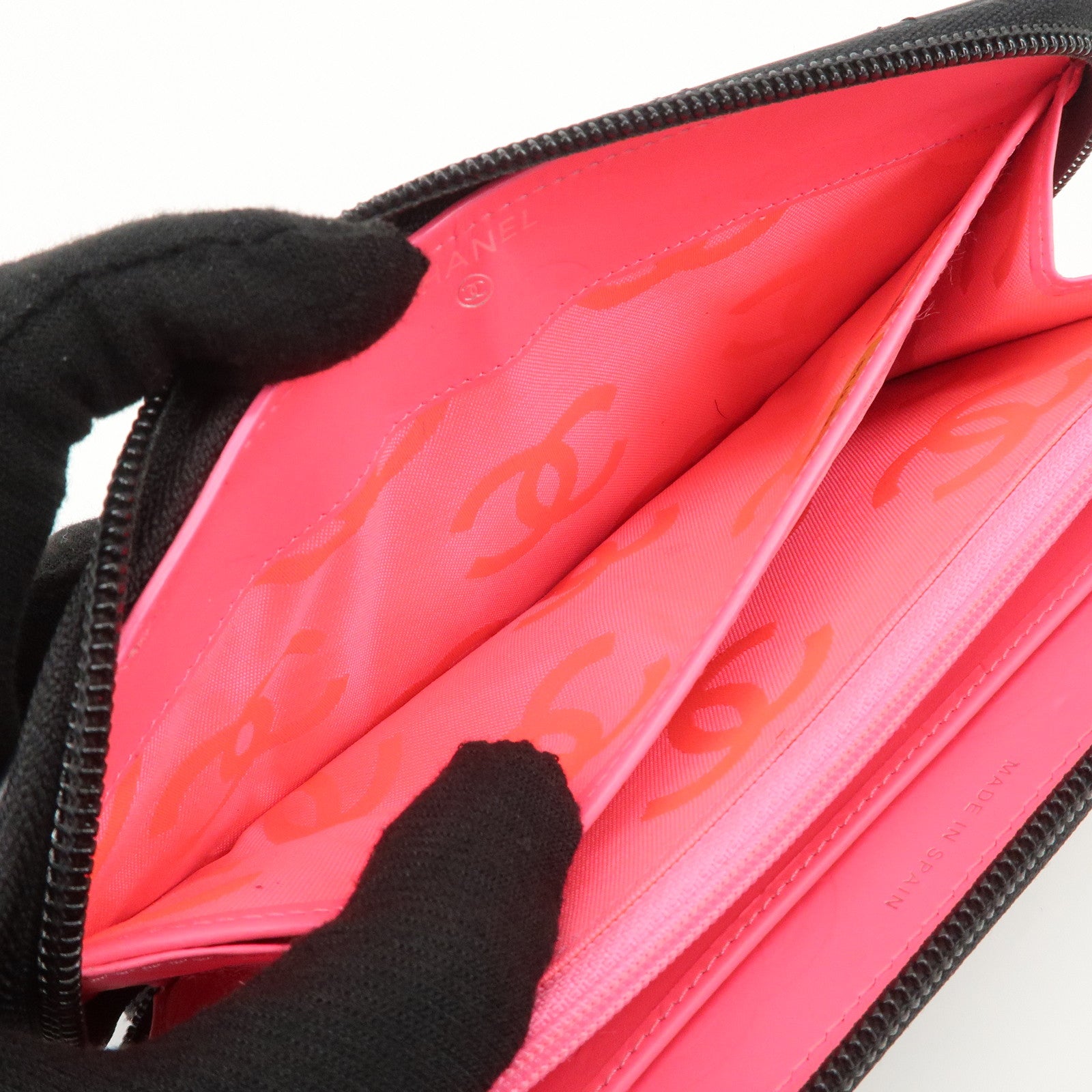 CHANEL Cambon Line Lamb Skin Round Zippy Long Wallet Black A50078 Used