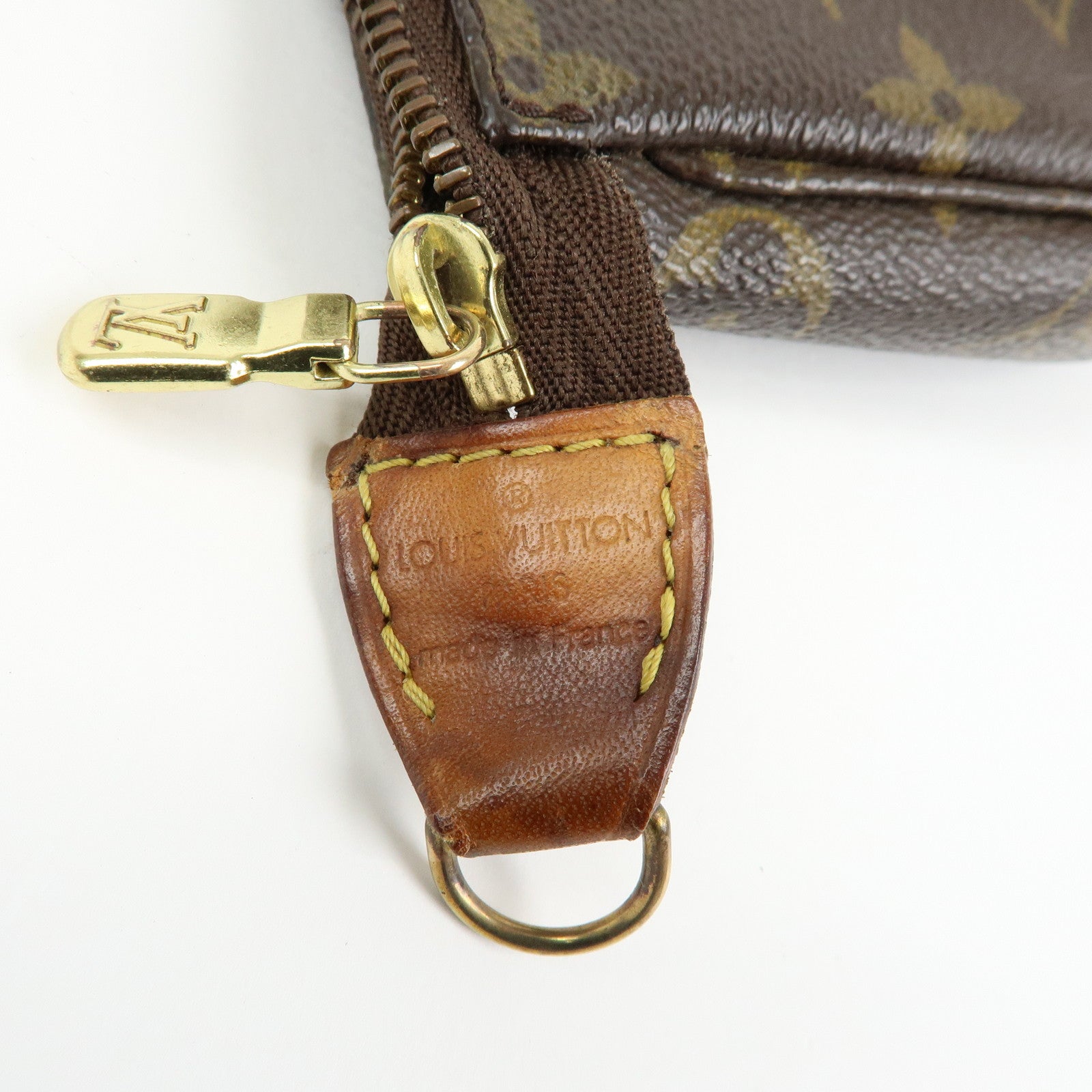 Louis Vuitton Monogram Pochette Accessoires Pouch Hand Bag M51980