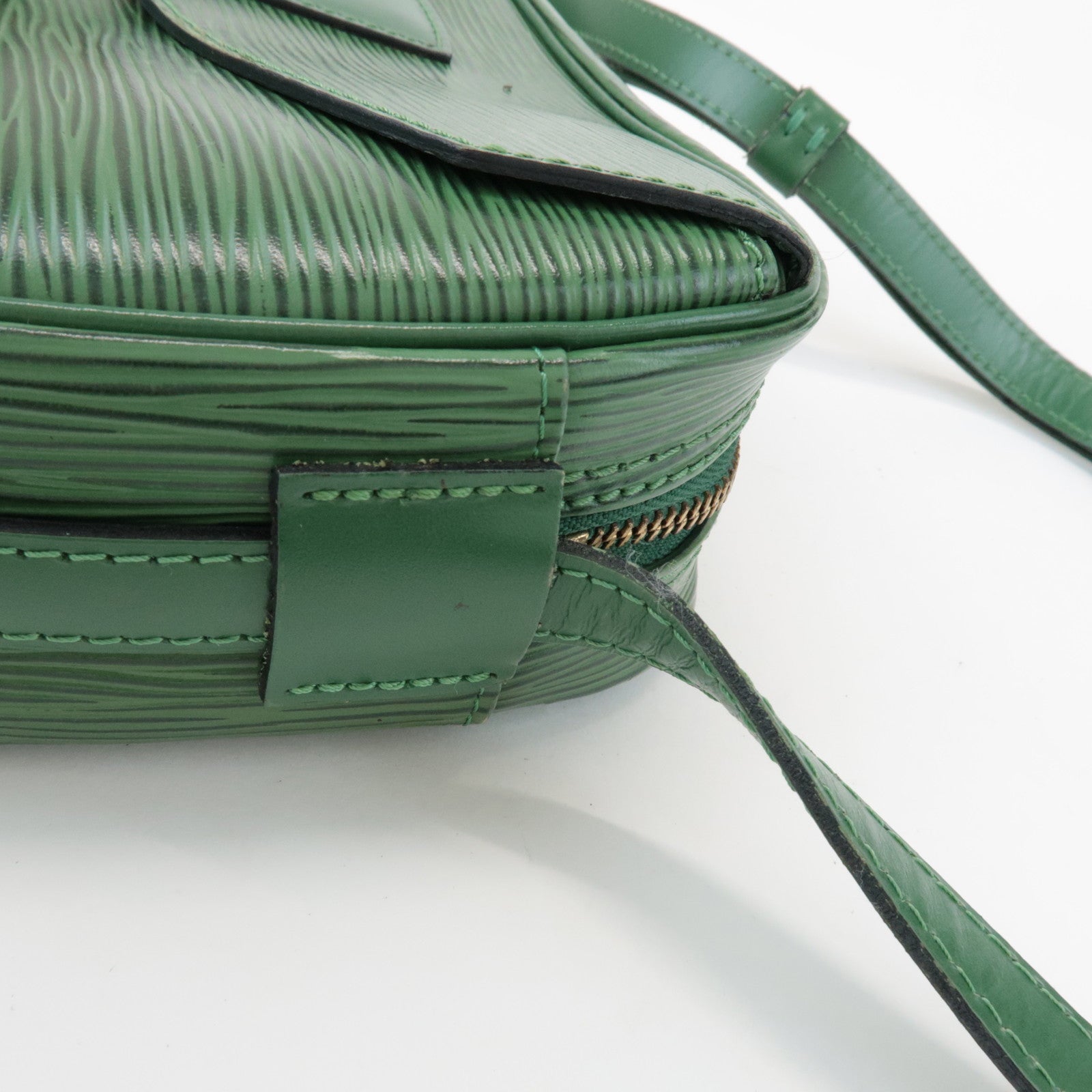 Louis Vuitton Epi Jeune Fille Shoulder Bag Borneo Green M52154