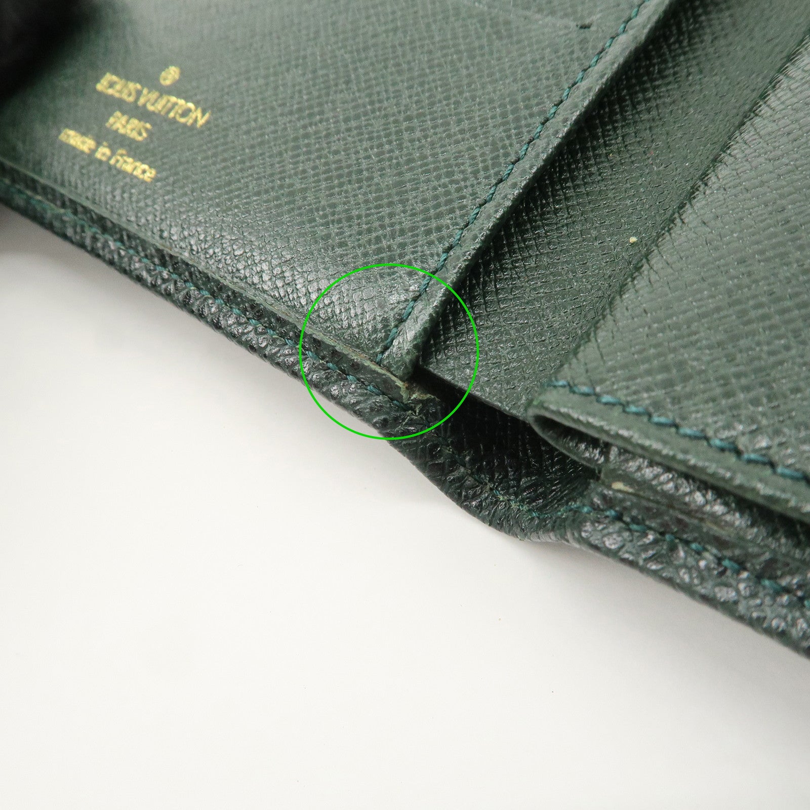 Louis Vuitton Taiga Leather Pass Case Card Case Epicea Used