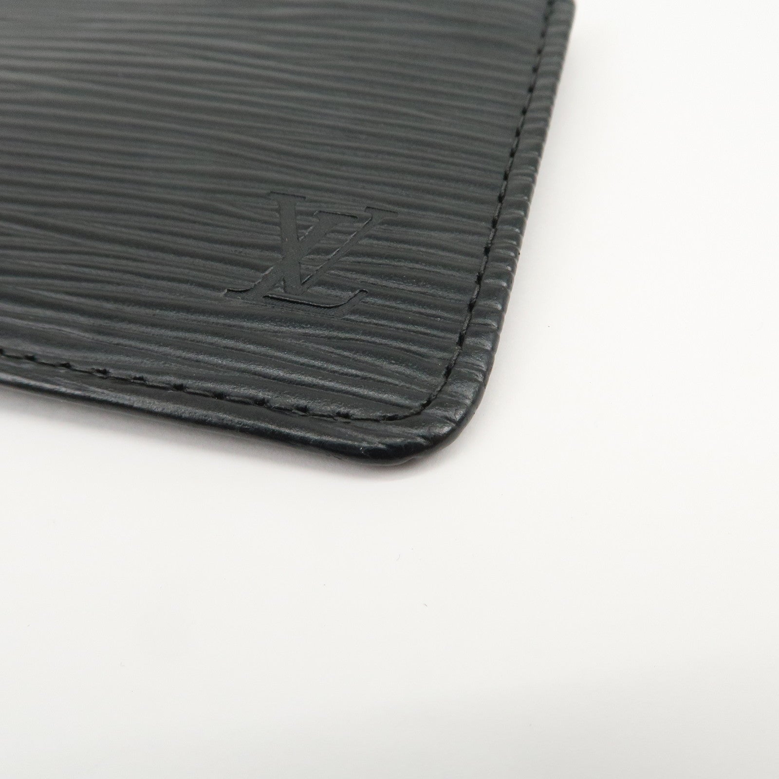 Louis Vuitton Epi Pochette Cles Coin Case Black Noir M63802