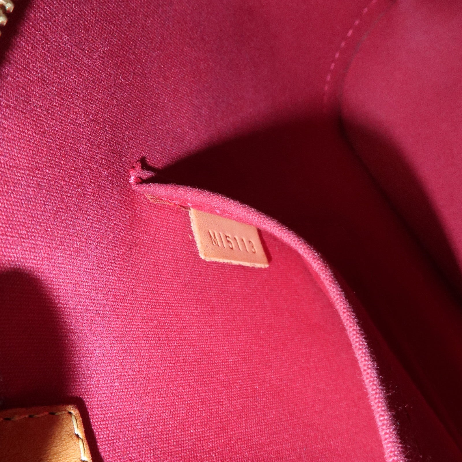 Louis Vuitton Monogram Vernis Alma BB 2Way Bag Red M91606