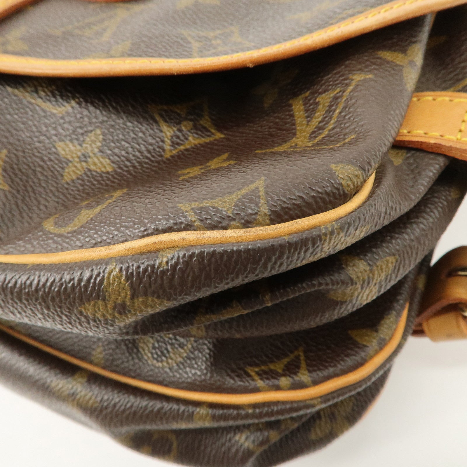 Louis Vuitton Monogram Saumur 30 Shoulder Bag Brown M42256