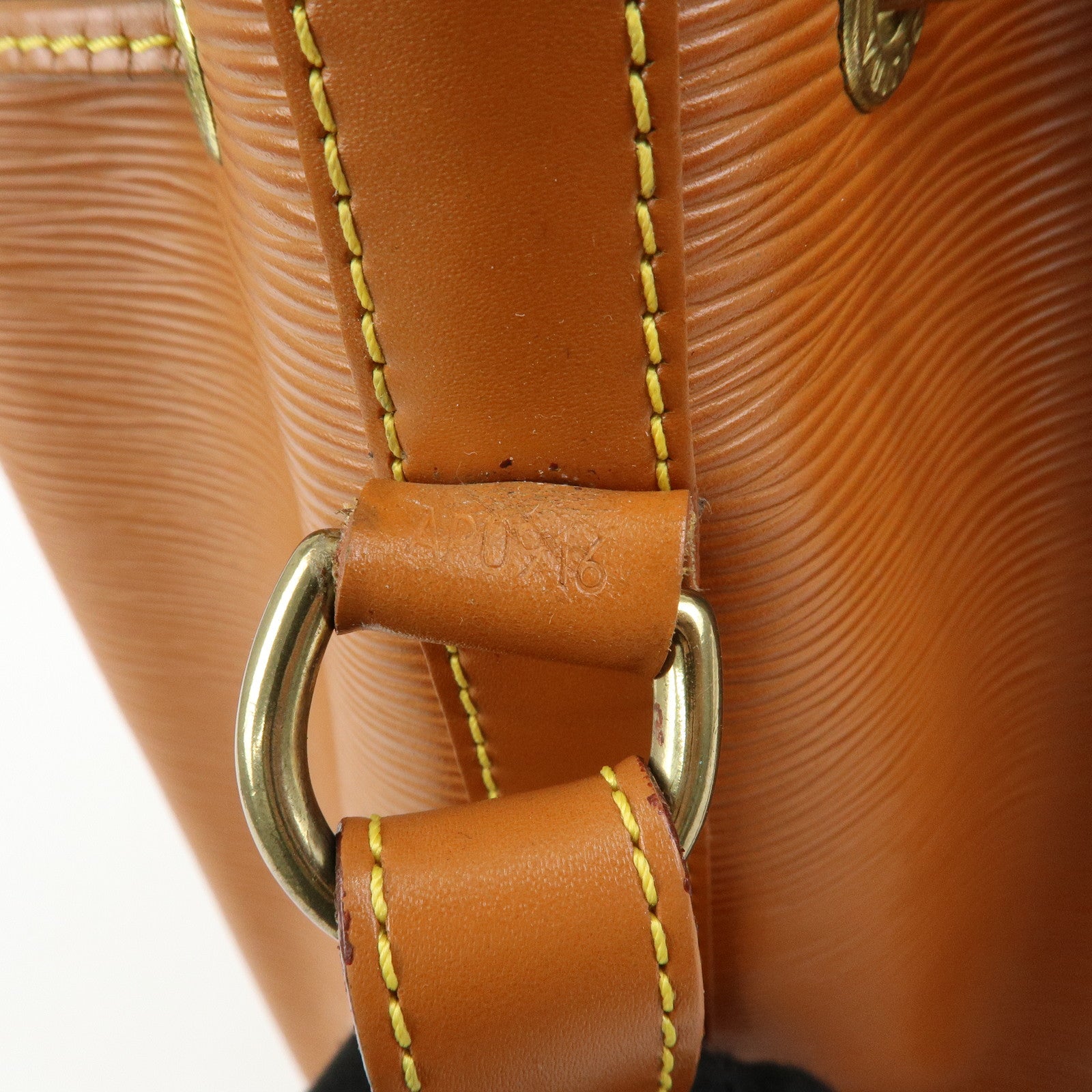 Louis Vuitton Epi Leather Petit Noe Shoulder Bag Zipang Gold M44108