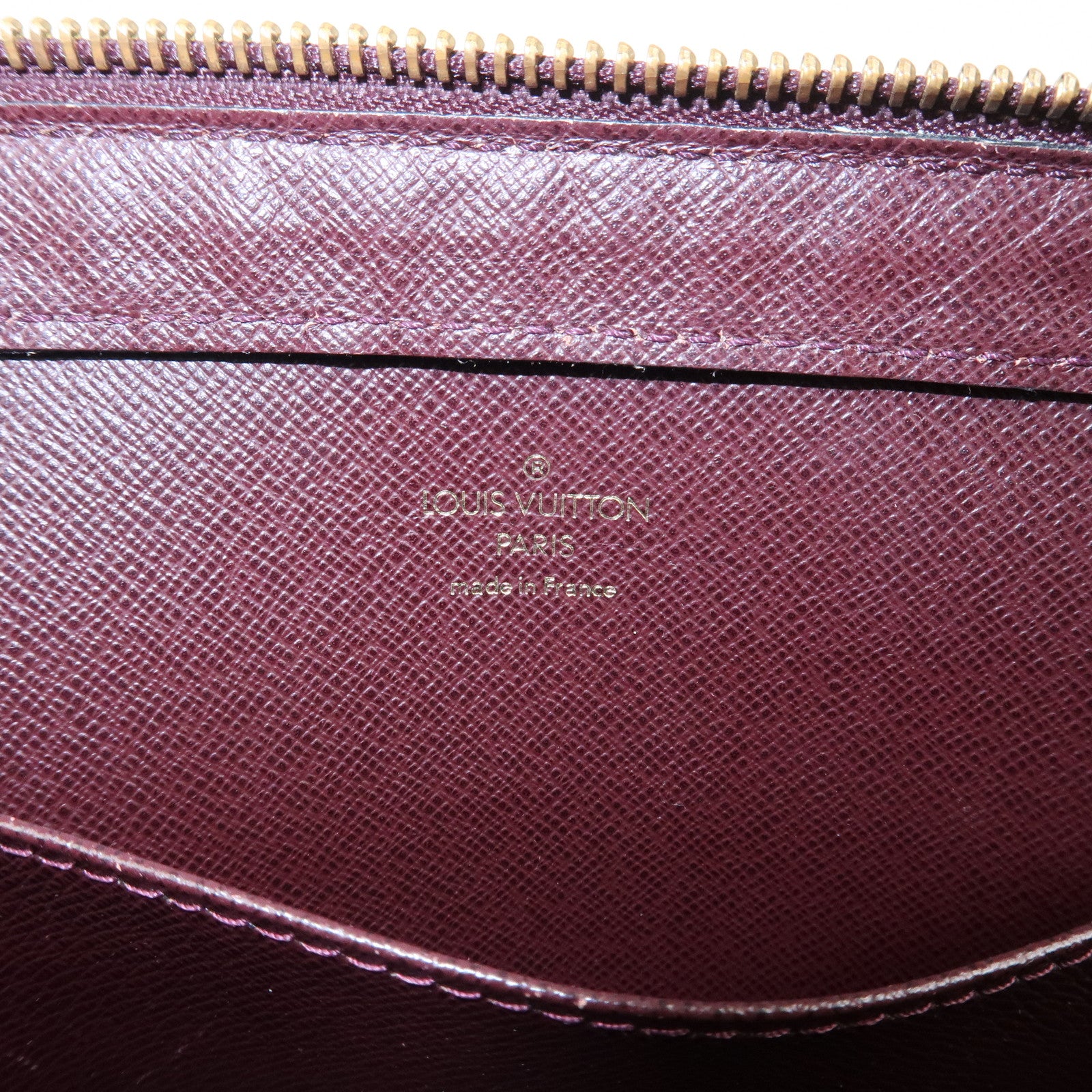 Louis Vuitton Taiga Set Of 2 Leather Clutch Bags M3018P M30186
