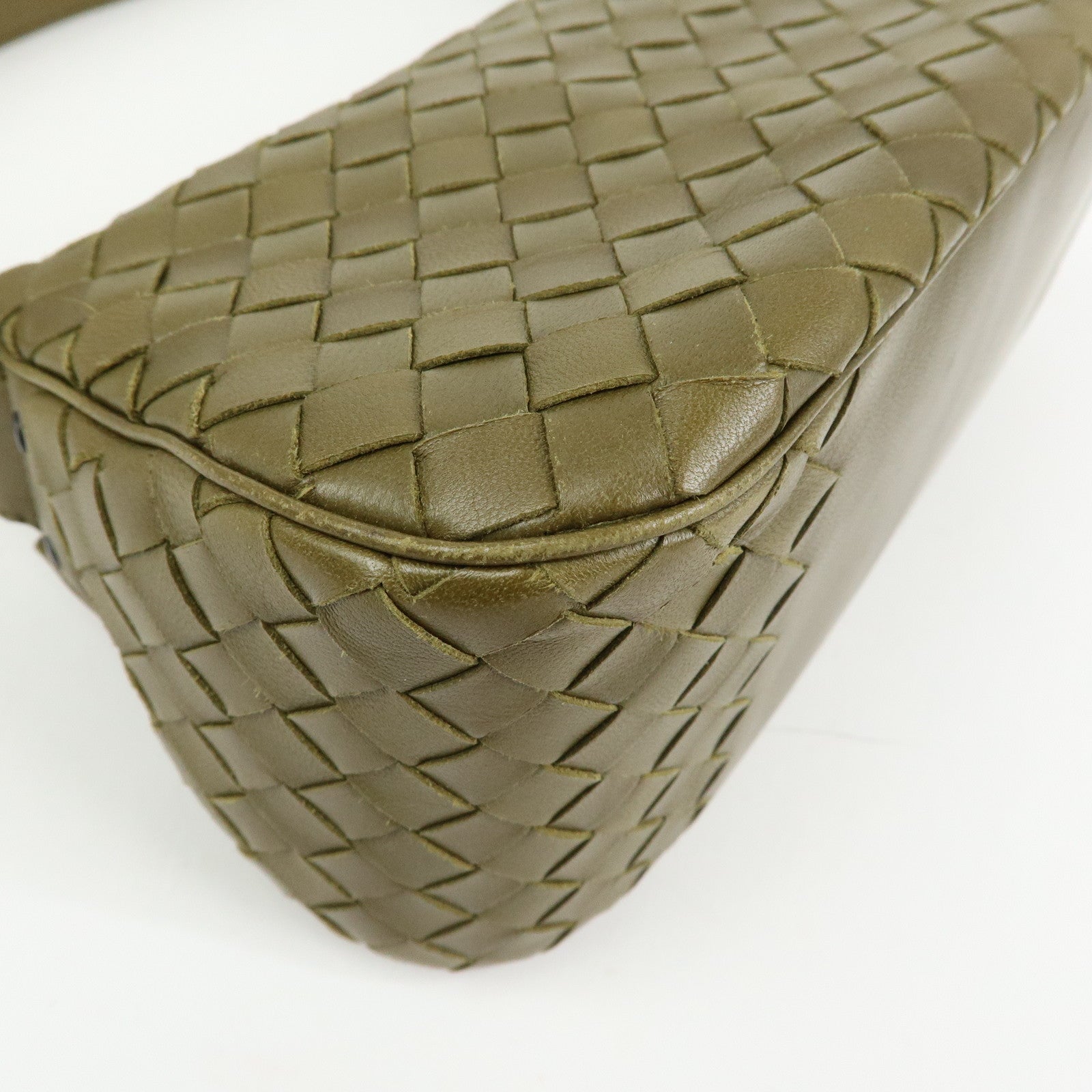 BOTTEGA VENETA Intrecciato Leather Shoulder Bag Khaki 142467