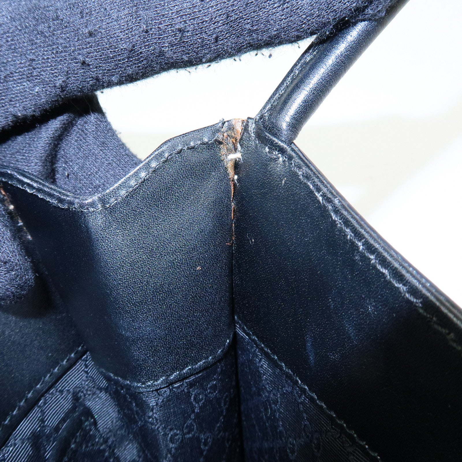 GUCCI Logo Plate Leather Hand Shoulder Bag Black 001・4279・204990