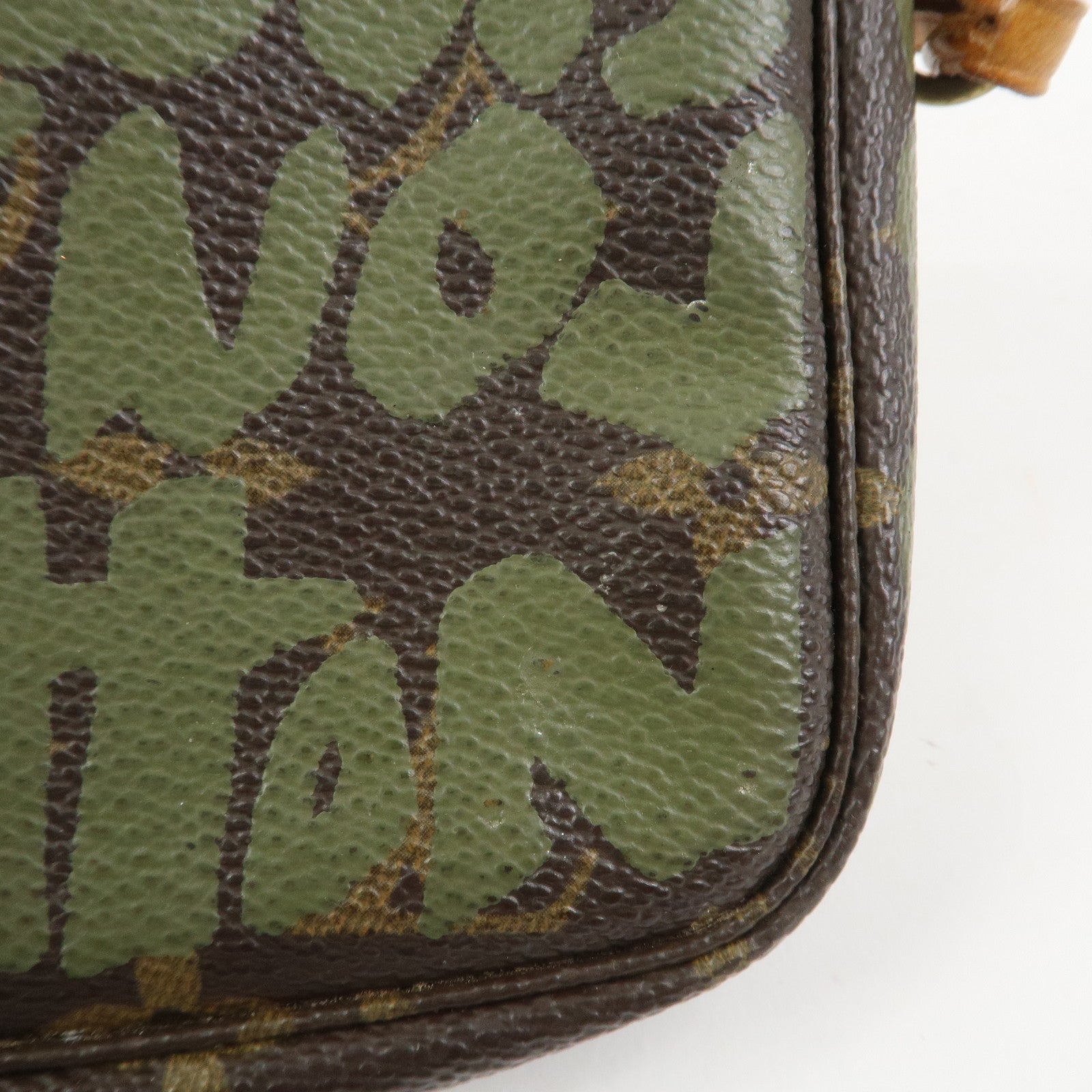 Louis Vuitton Monogram Graffiti Pochette Accessoires Khaki M92191