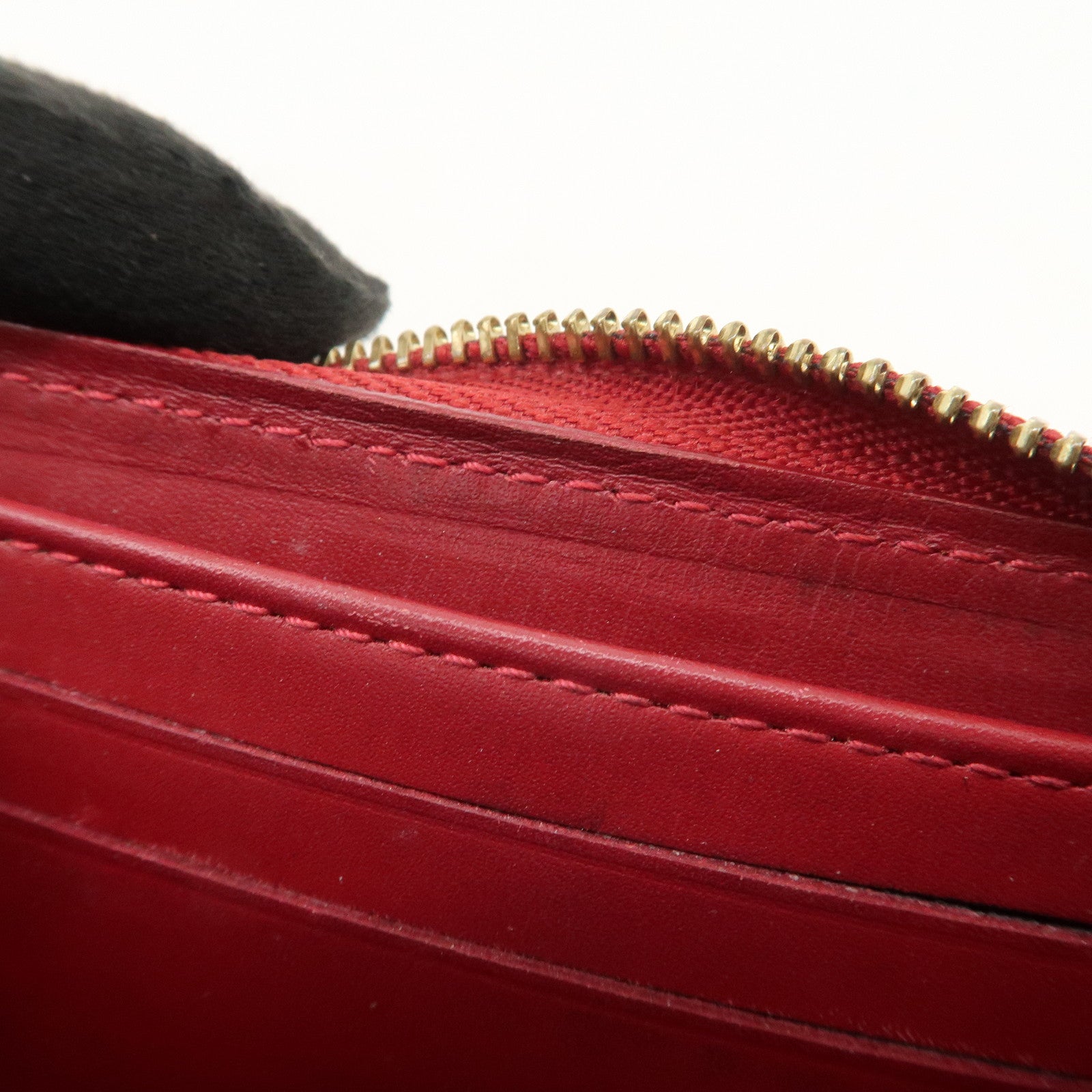Louis Vuitton Monogram Vernis Zippy Coin Purse Pomme d'Amour M93608