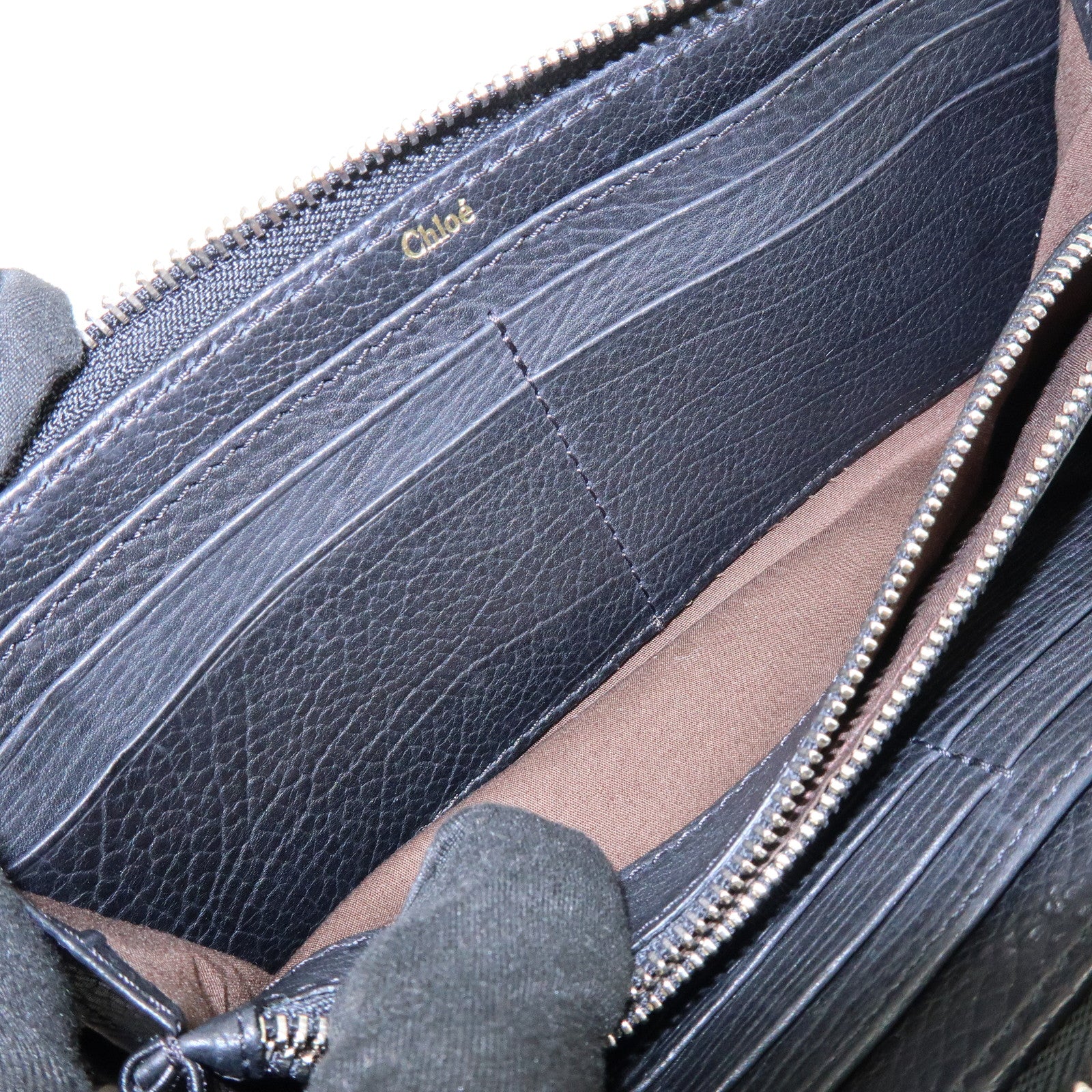 Chloe Aurora Studs Leather Zippy Long Wallet Black