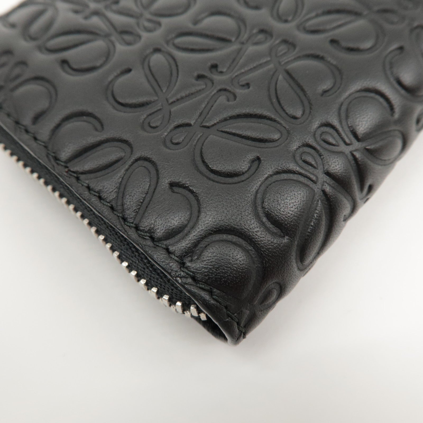 LOEWE Anagram Soft Grain Calf Coin Card Card Case Silver HDW Black Used