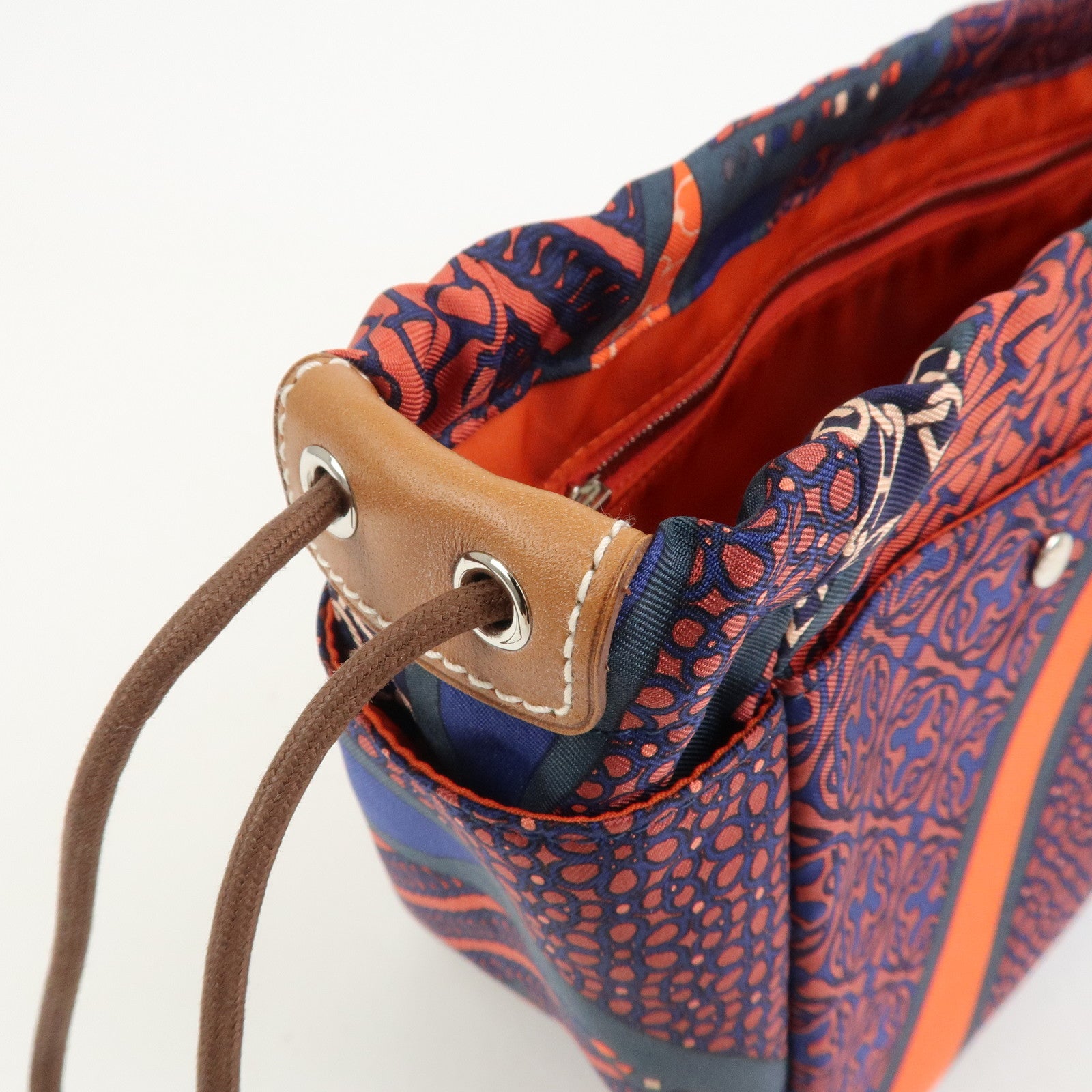 HERMES Fourbi 25 Silk Leather Drawstring Hand Bag Pouch Orange Navy