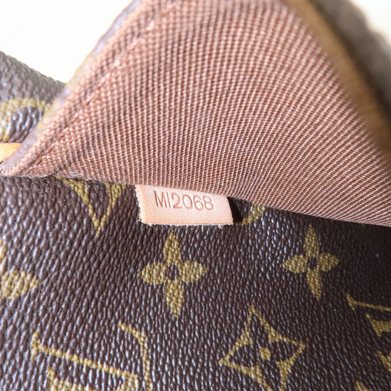 Louis Vuitton Monogram Messenger Bosphore PM Shoulder Bag M40106