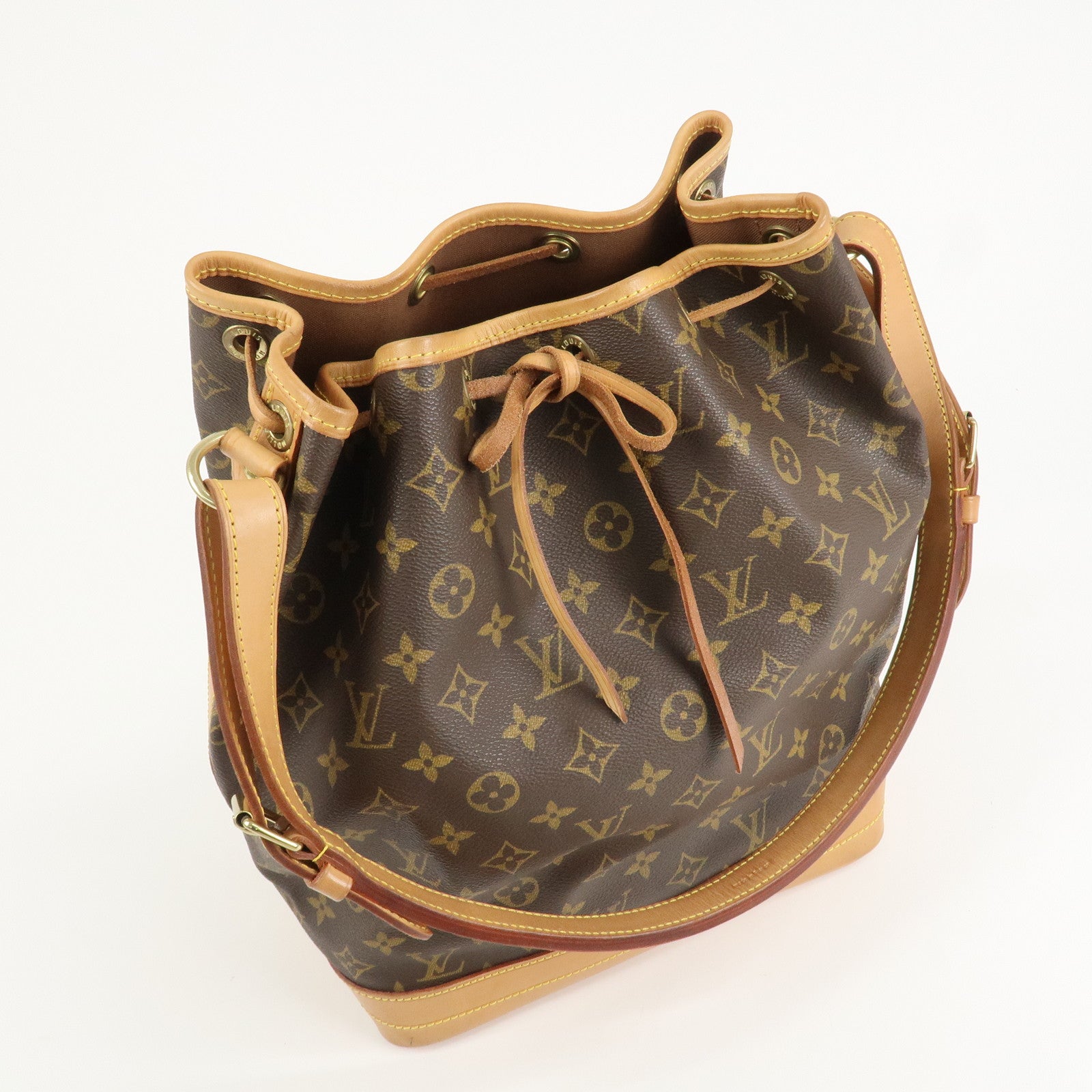 Louis Vuitton Monogram Noe Shoulder Bag Hand Bag Brown M42224 Used