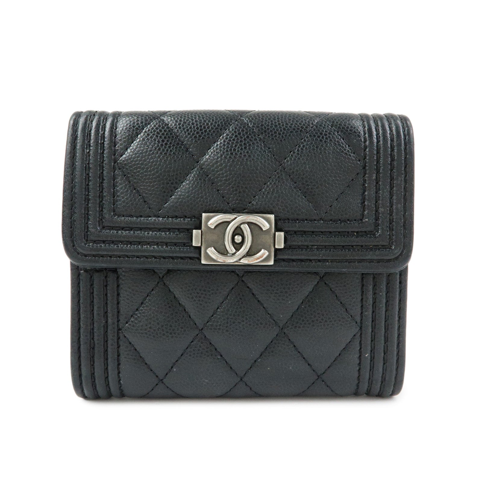 CHANEL BOY CHANEL Matelasse Caviarskin Compact Wallet Black A80734