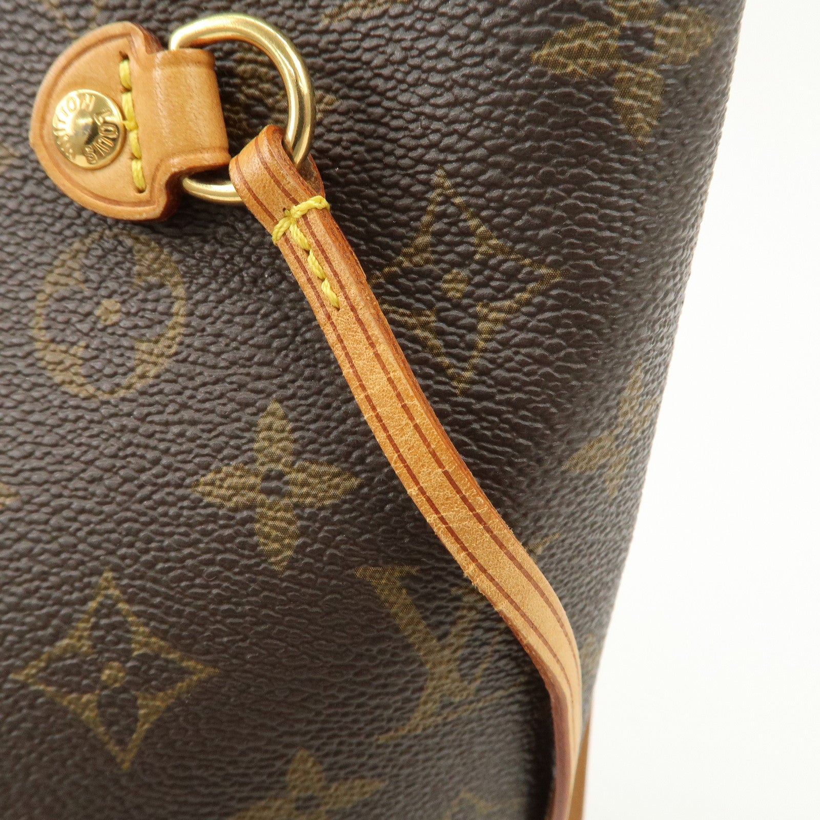 Louis Vuitton Monogram Neverfull MM Tote Bag Brown M40156