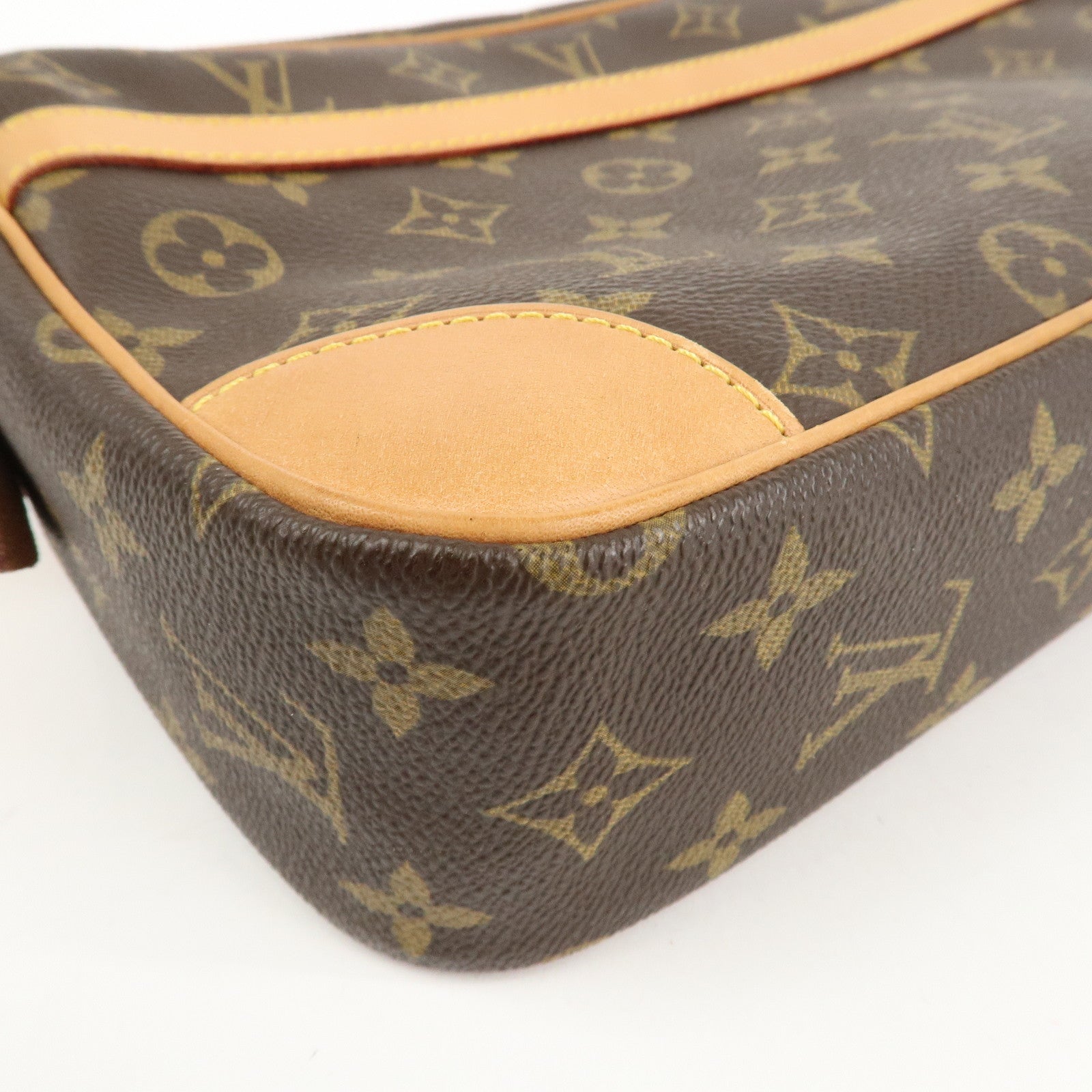 Louis Vuitton Monogram Compiegne 28 Pouch Clutch Bag M51845 Used