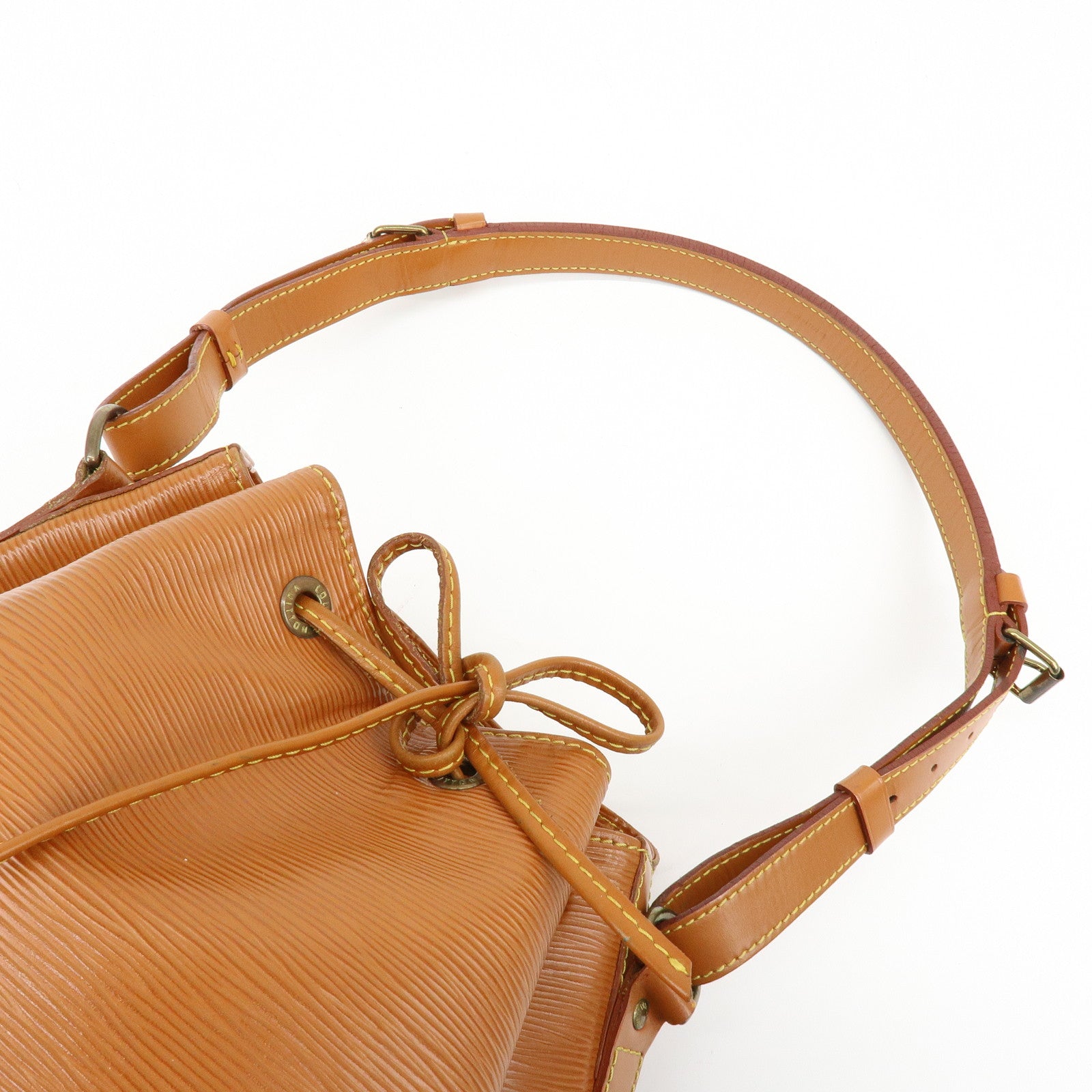 Louis Vuitton Epi Leather Noe Shoulder Bag Zipang Gold M44008