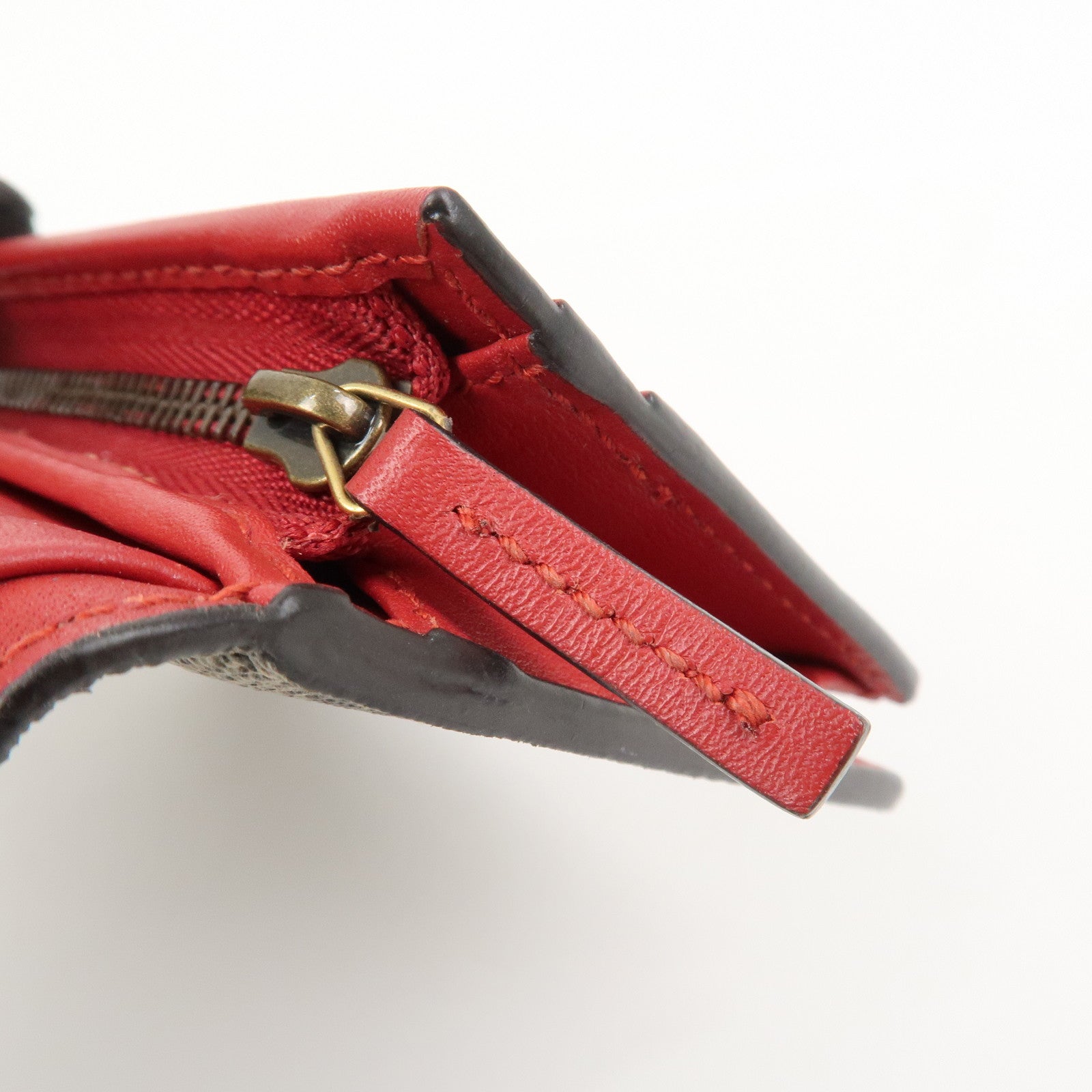 GUCCI Interlocking G GG Supreme Cherry Compact Wallet Beige 476050