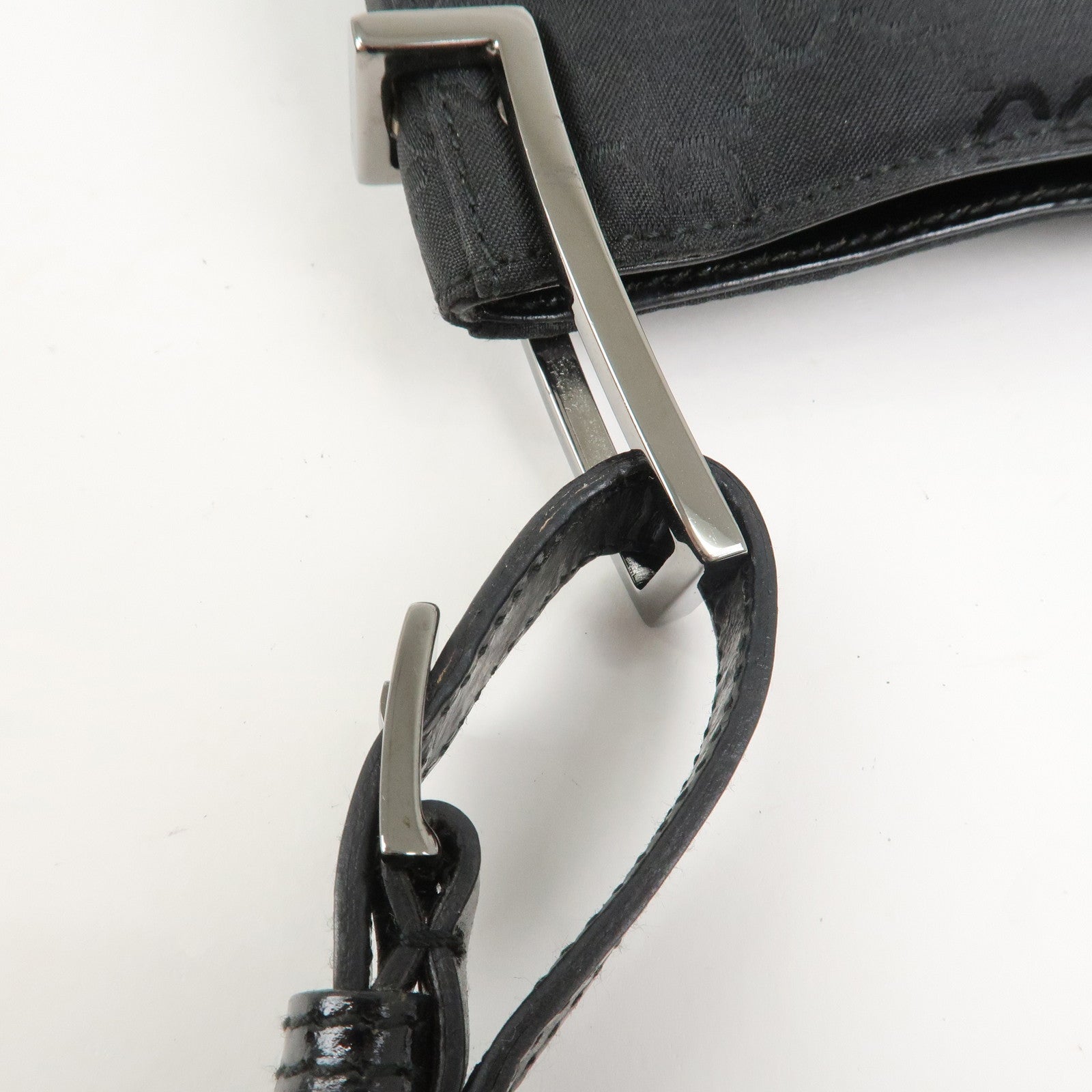 GUCCI GG Monogram Nylon Leather Shoulder Bag Black 001・3193