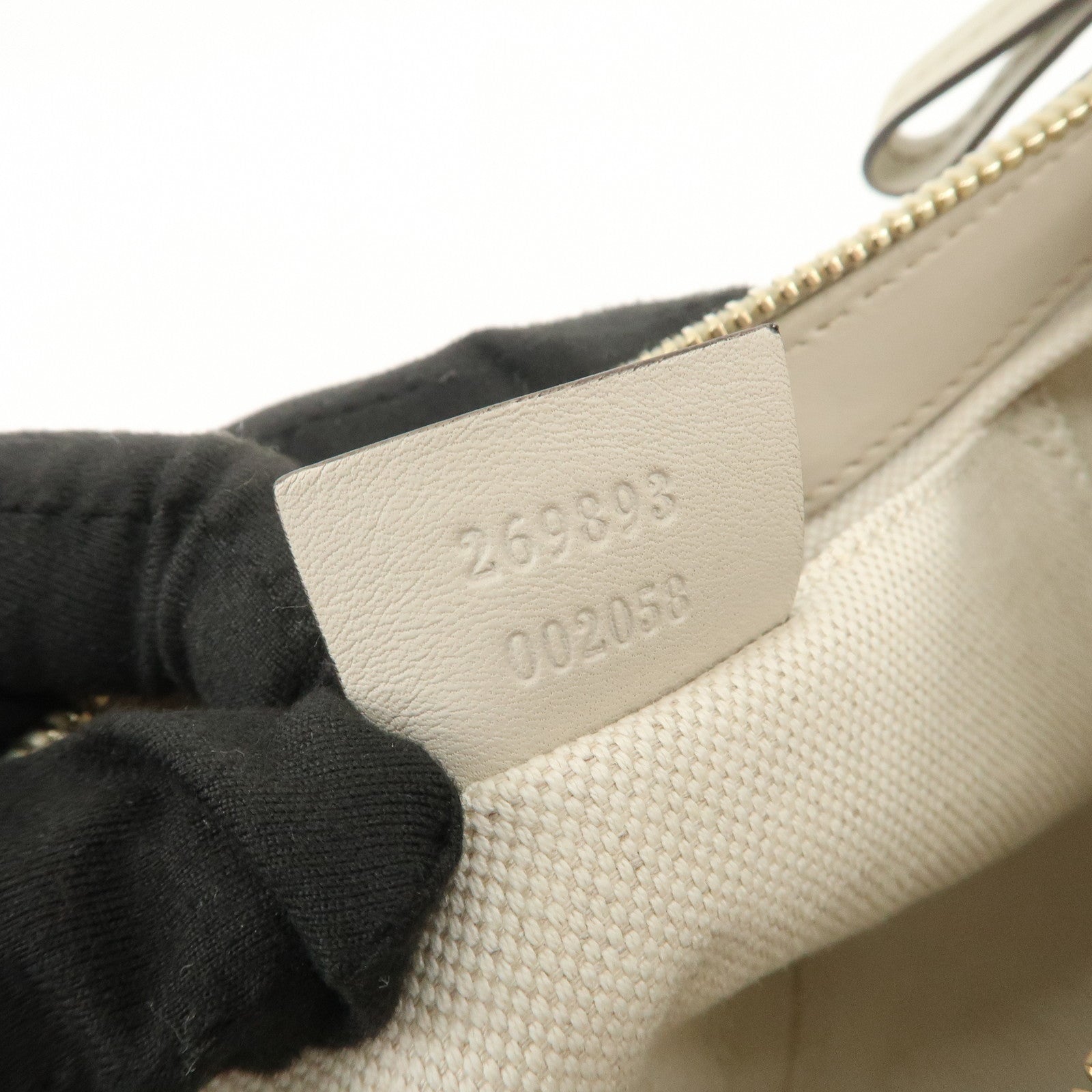GUCCI Guccissima Mayfair Interlocking G Leather Shoulder Bag Ivory