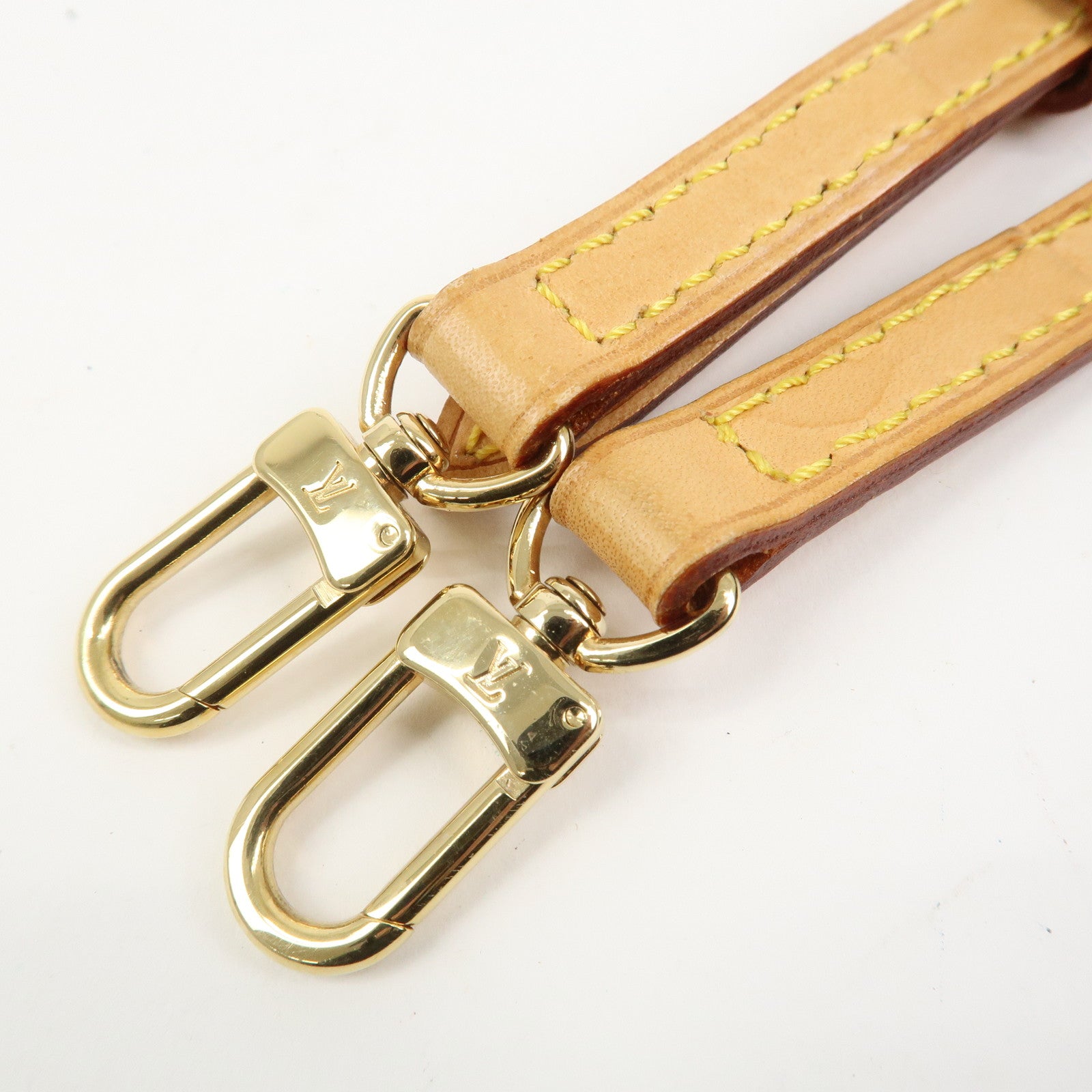 Louis Vuitton Nume Leather Adjustable Shoulder Strap 120cm J52314