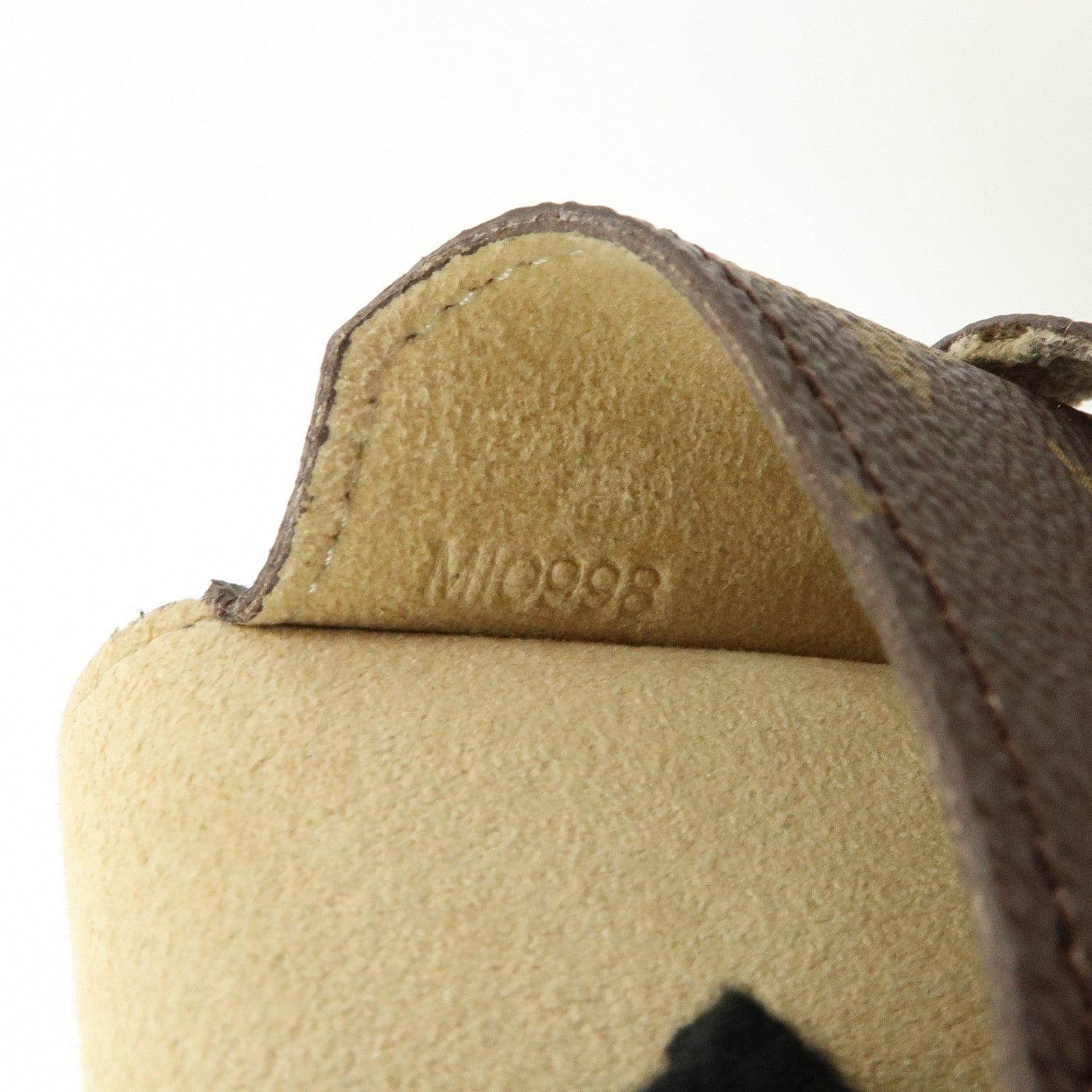 Louis Vuitton Monogram Étui Lunettes Rabat Glasses Case M62970