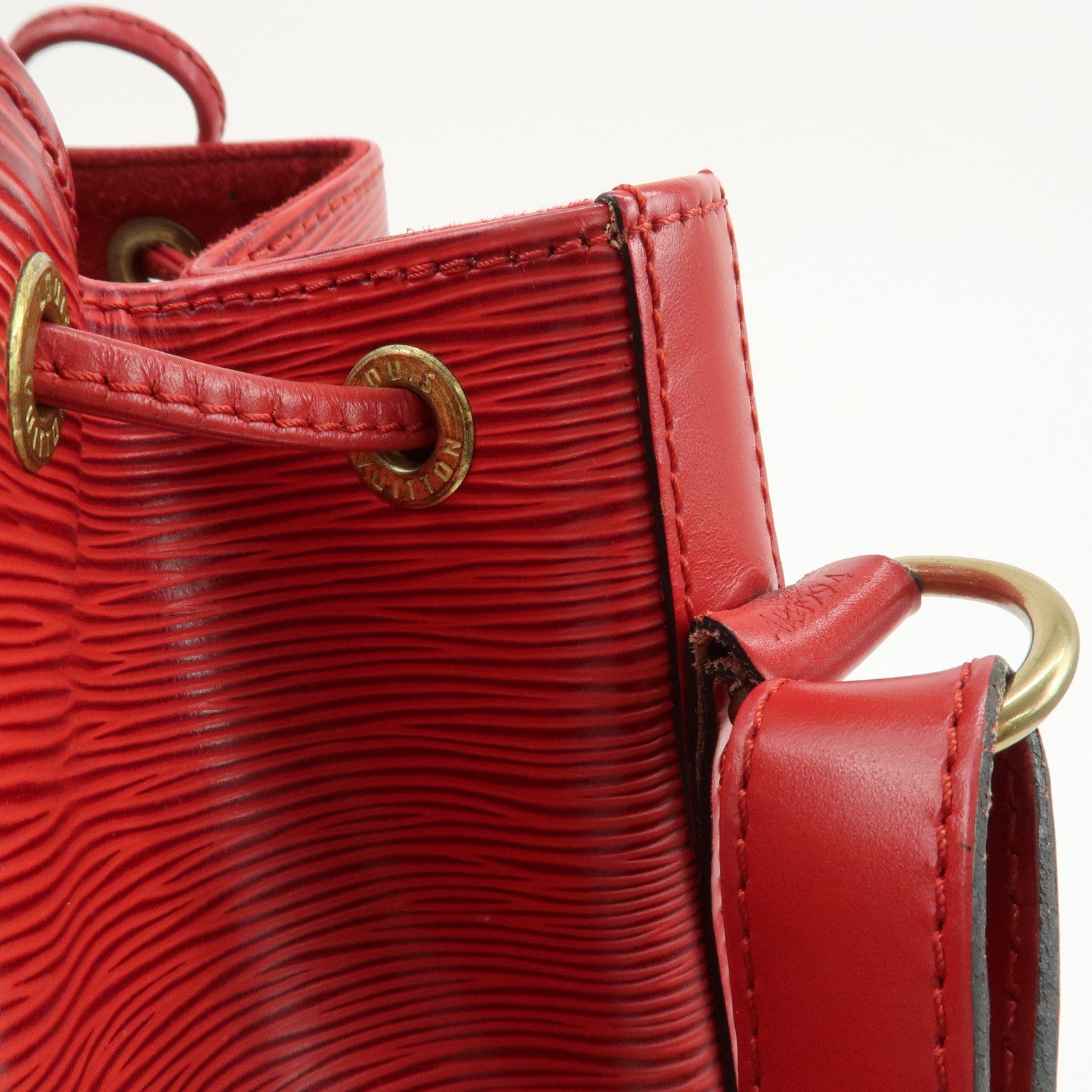 Louis Vuitton Epi Leather Noe Shoulder Bag Castilian Red M59007