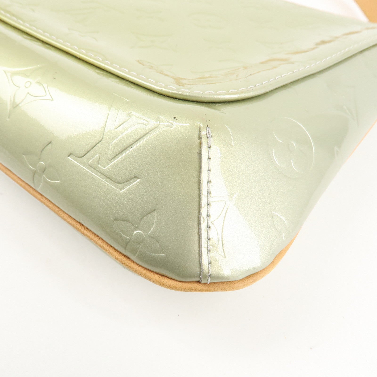 Louis Vuitton Vernis Thompson Street Shoulder Bag Gris M91069