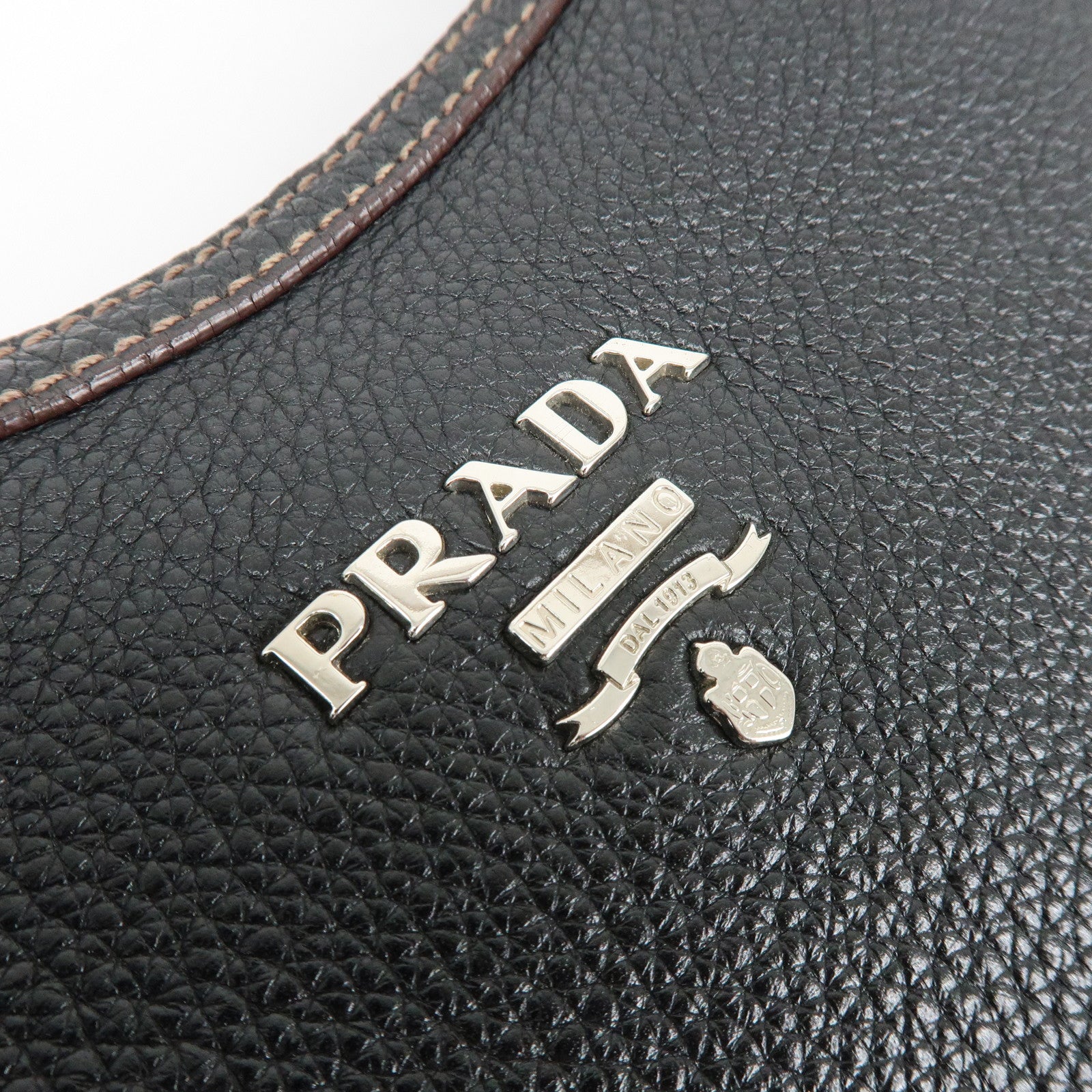 PRADA Logo Vitello Daino Leather Shoulder Bag Hand Bag Black BR3373
