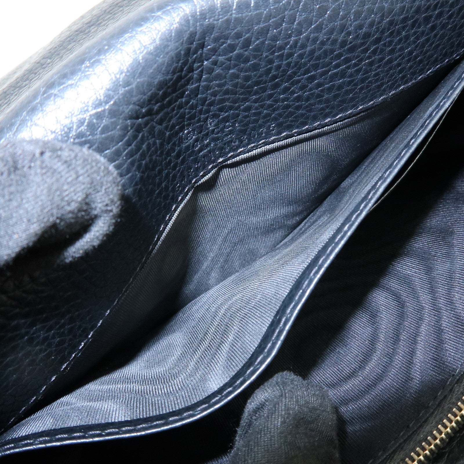 GUCCI SOHO Interlocking G Chain Shoulder Wallet Bag Black 598211