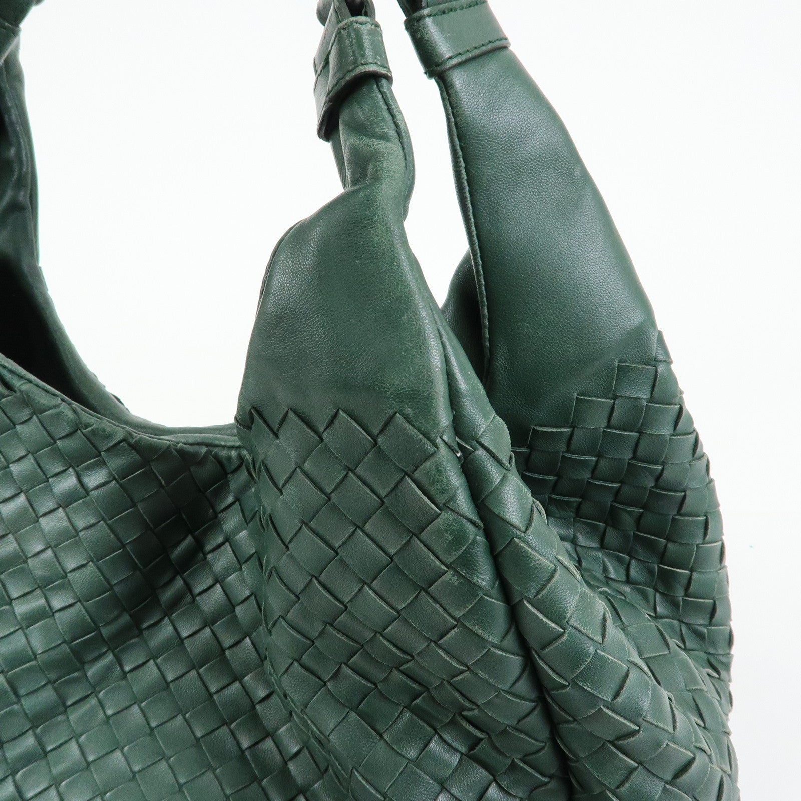 BOTTEGA VENETA Campana Intrecciato Leather Hand Bag 125787V0016